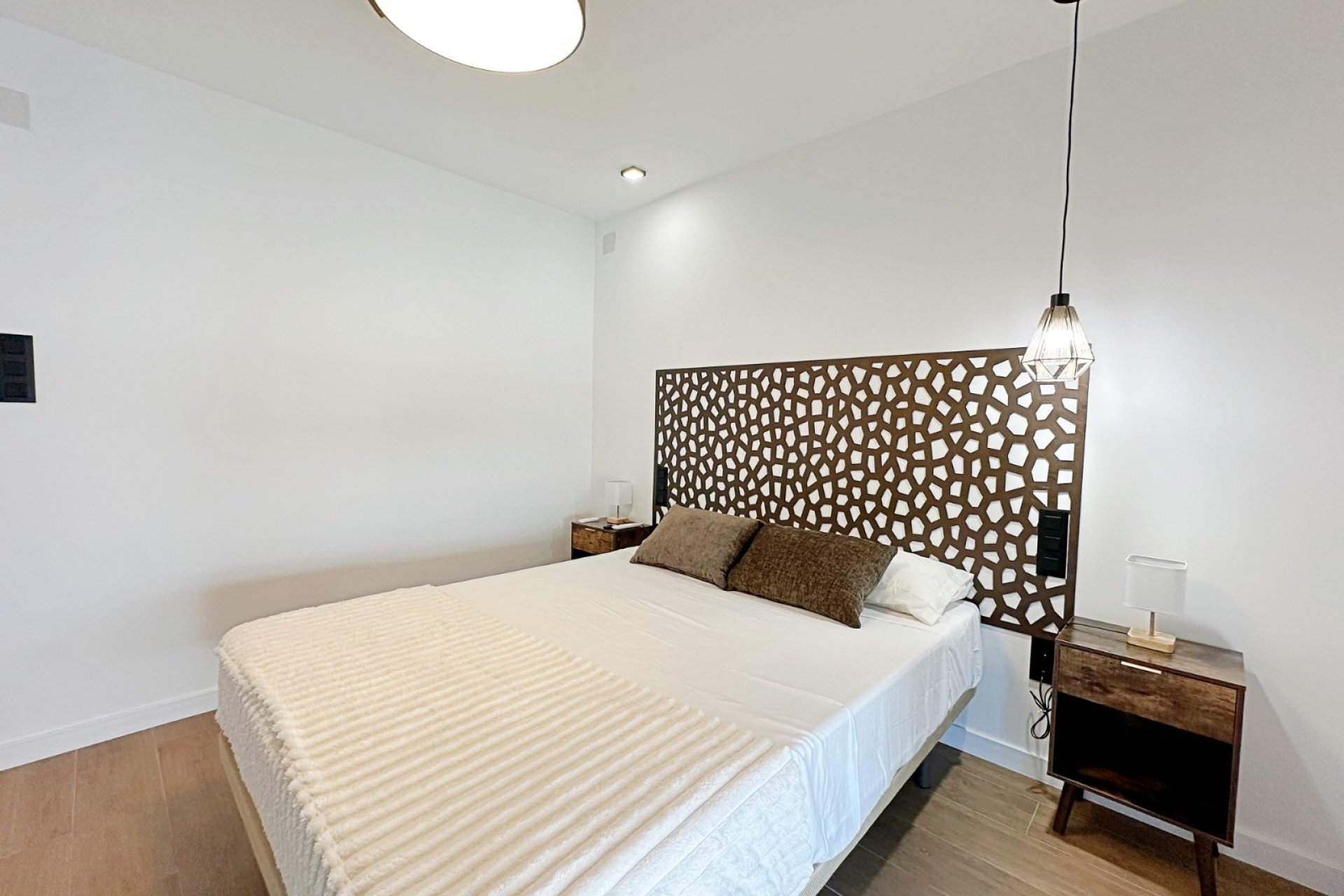 Resale - Townhouse / Terraced House -
Torrevieja