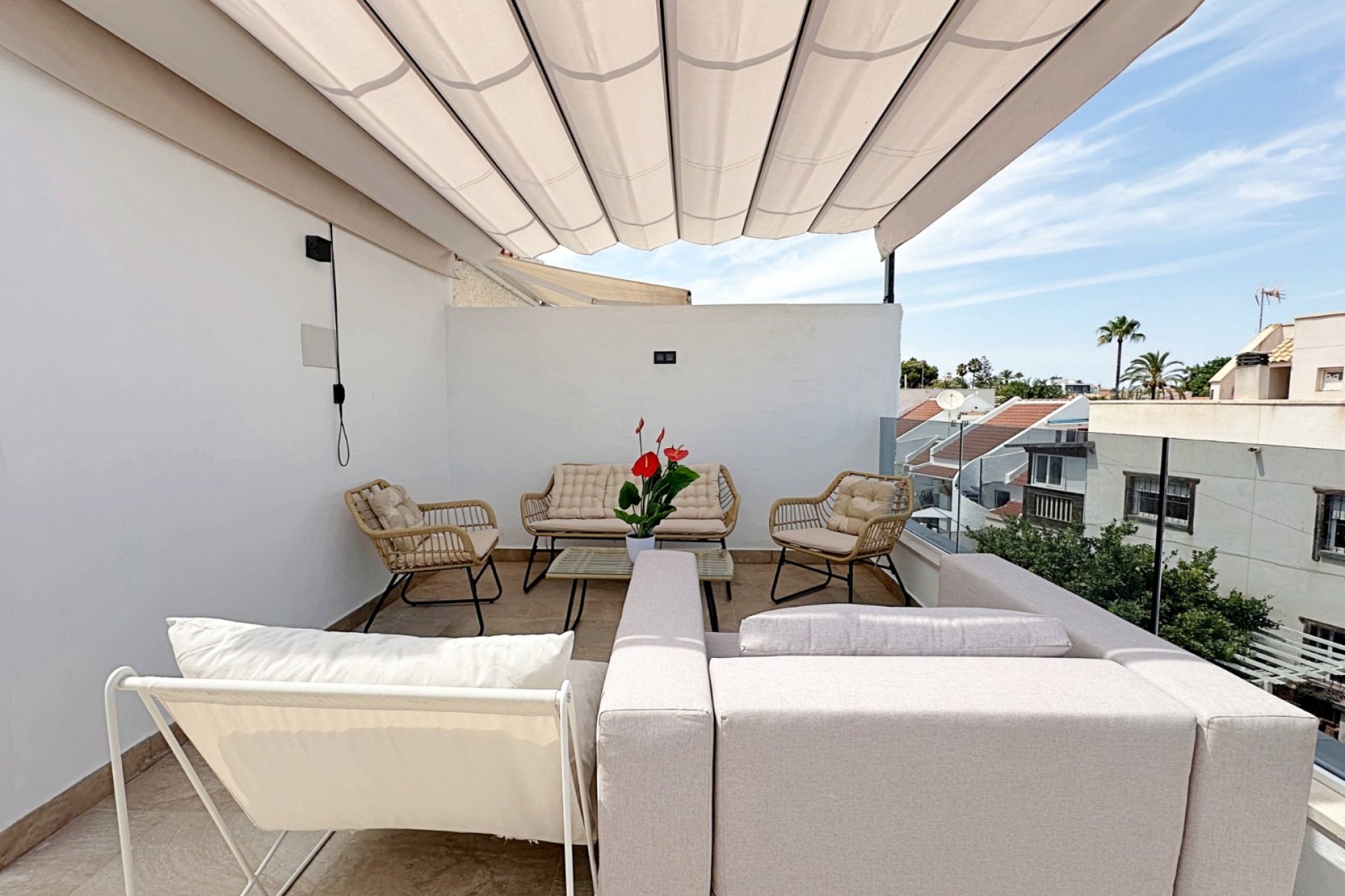 Resale - Townhouse / Terraced House -
Torrevieja