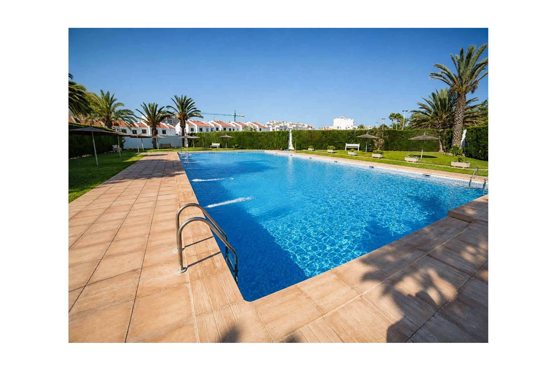 Resale - Townhouse / Terraced House -
Torrevieja