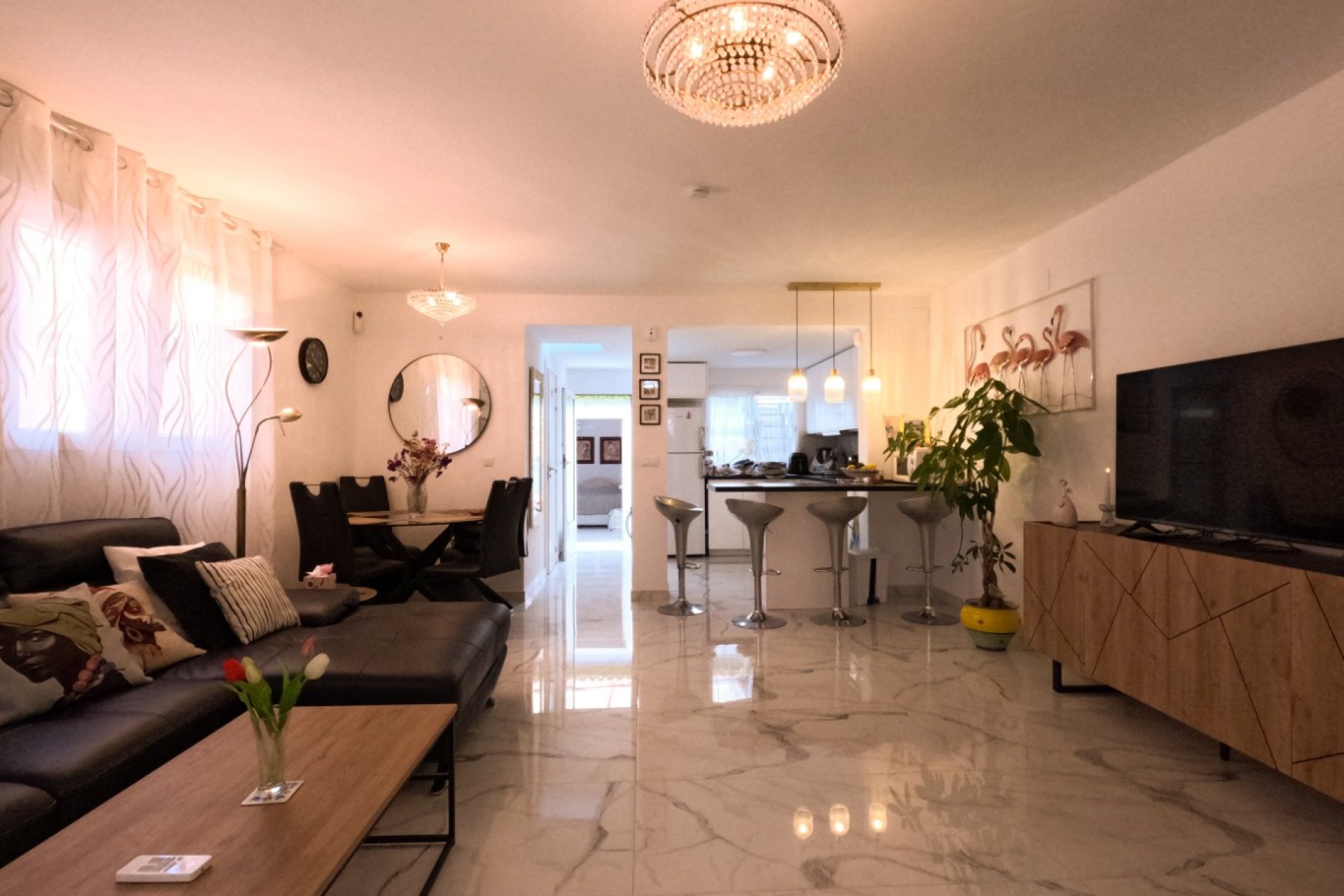 Resale - Townhouse -
Torrevieja - Acequion