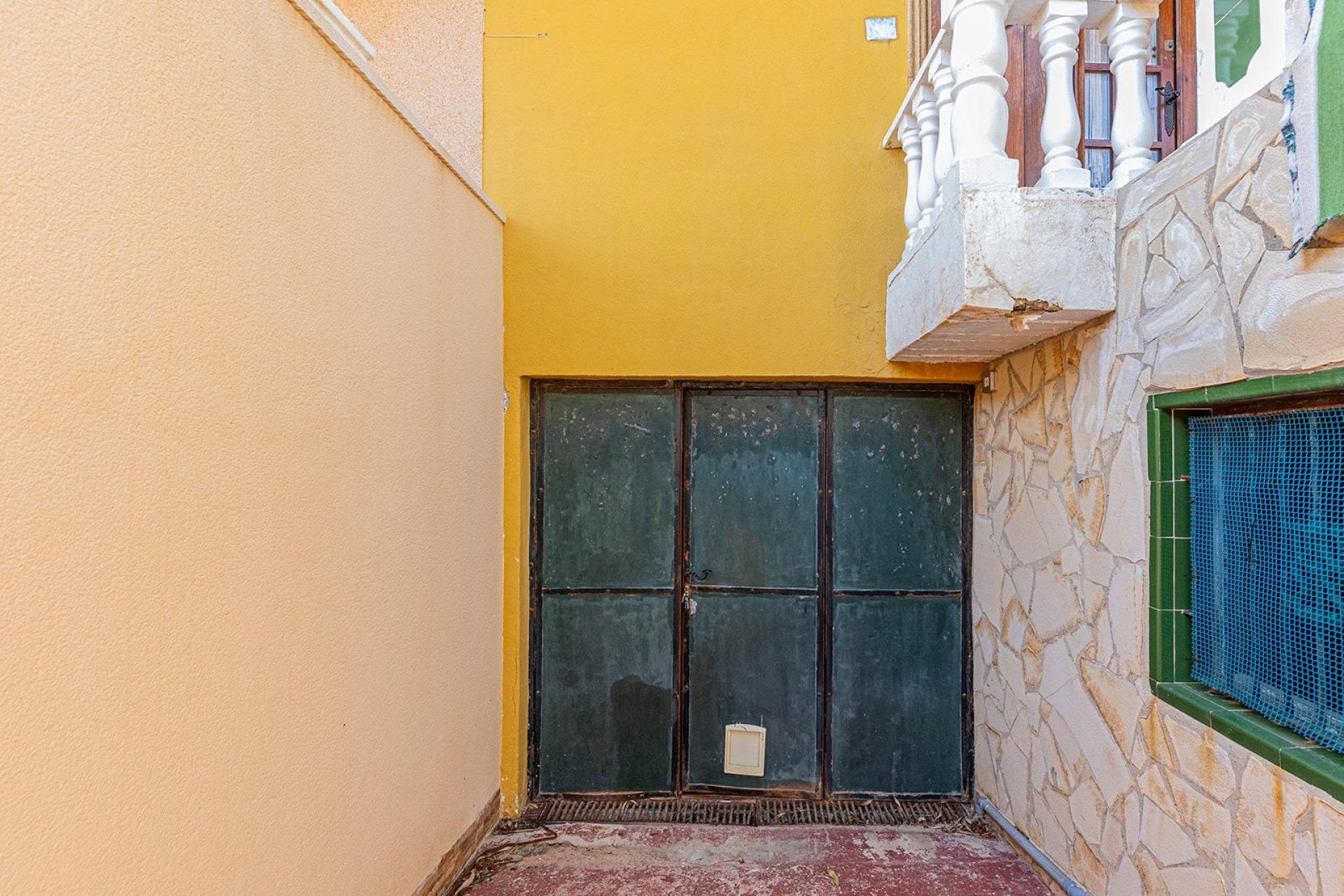 Resale - Townhouse -
Torrevieja - Cala de cabo cervera