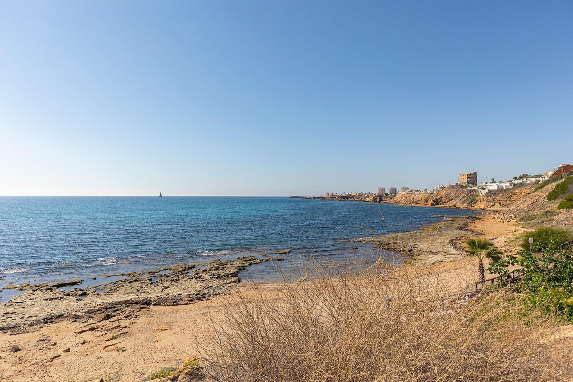 Resale - Townhouse -
Torrevieja - Cala de cabo cervera