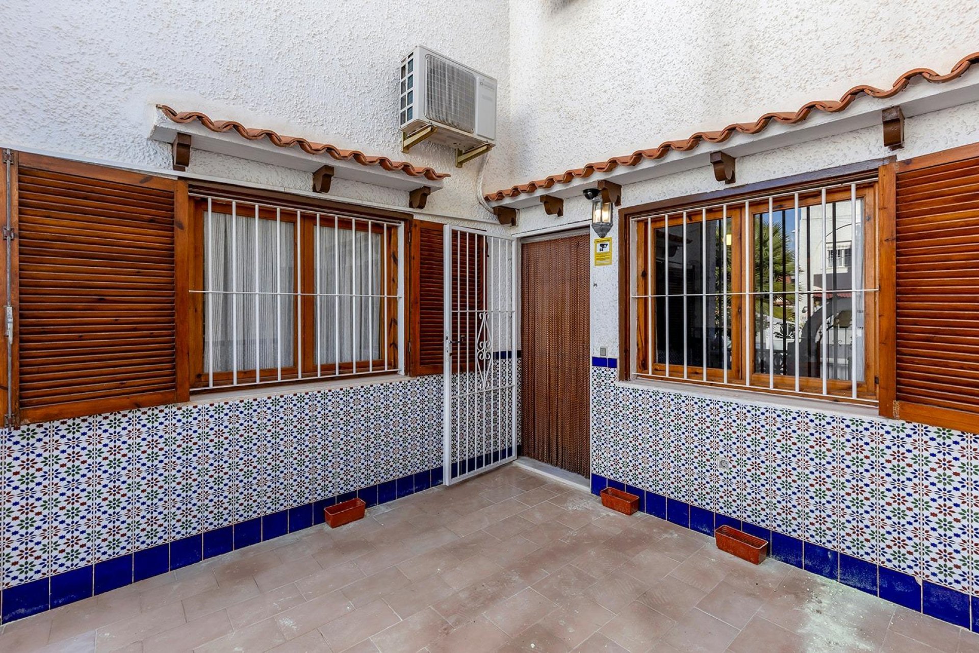 Resale - Townhouse -
Torrevieja - Calas blanca