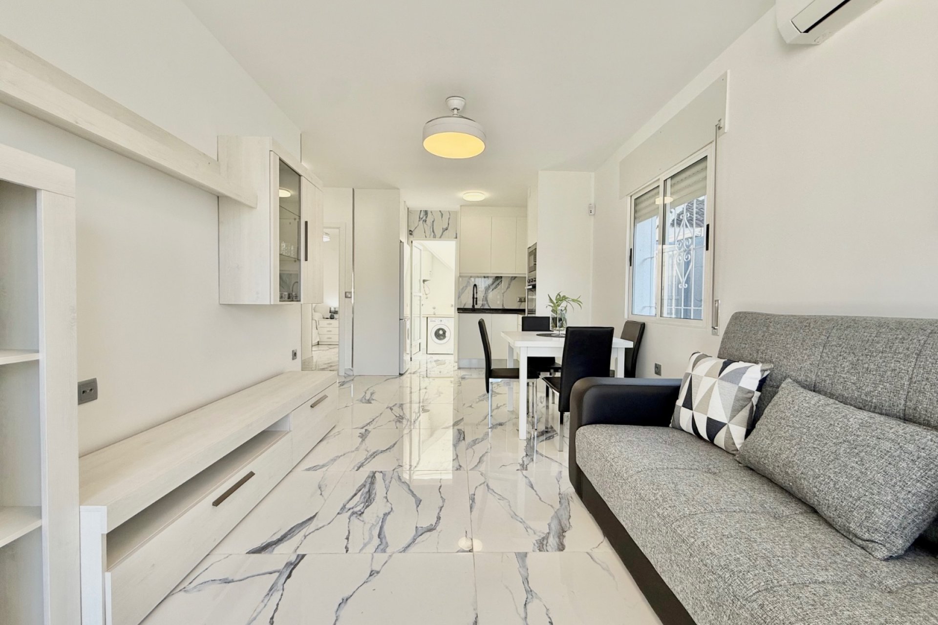 Resale - Townhouse -
Torrevieja - El Chaparral