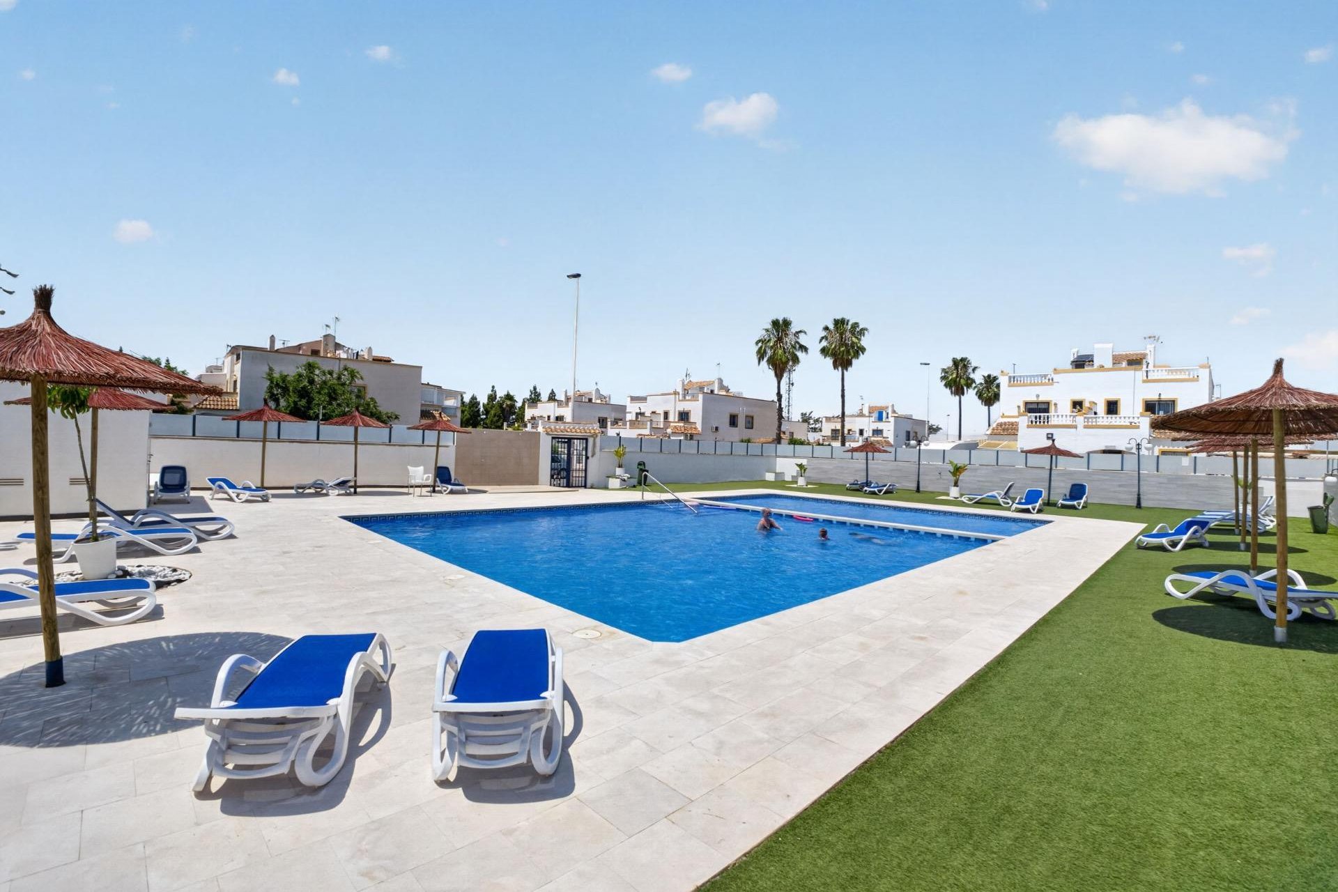 Resale - Townhouse -
Torrevieja - Jardin Del Mar