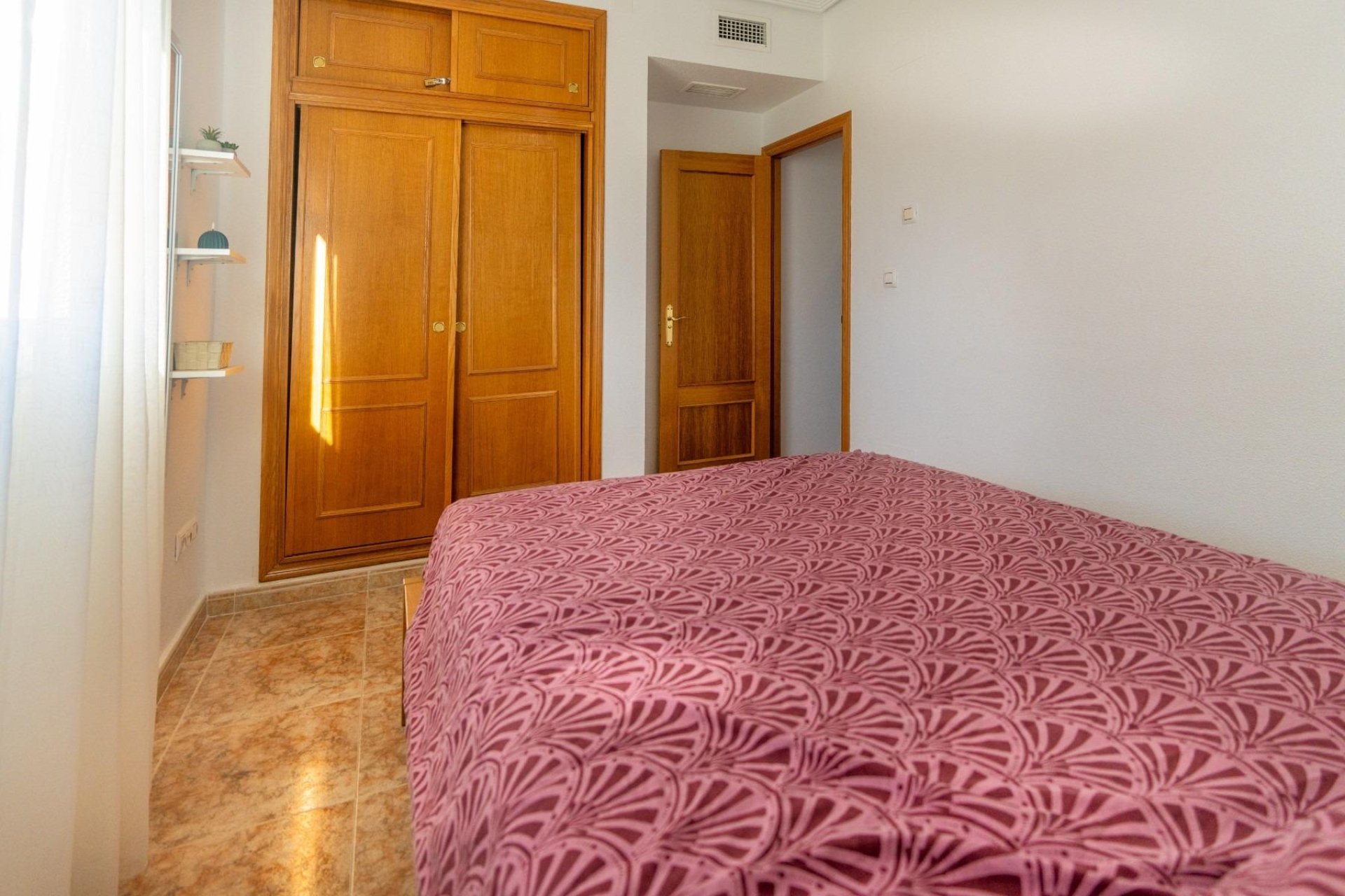 Resale - Townhouse -
Torrevieja - Punta prima