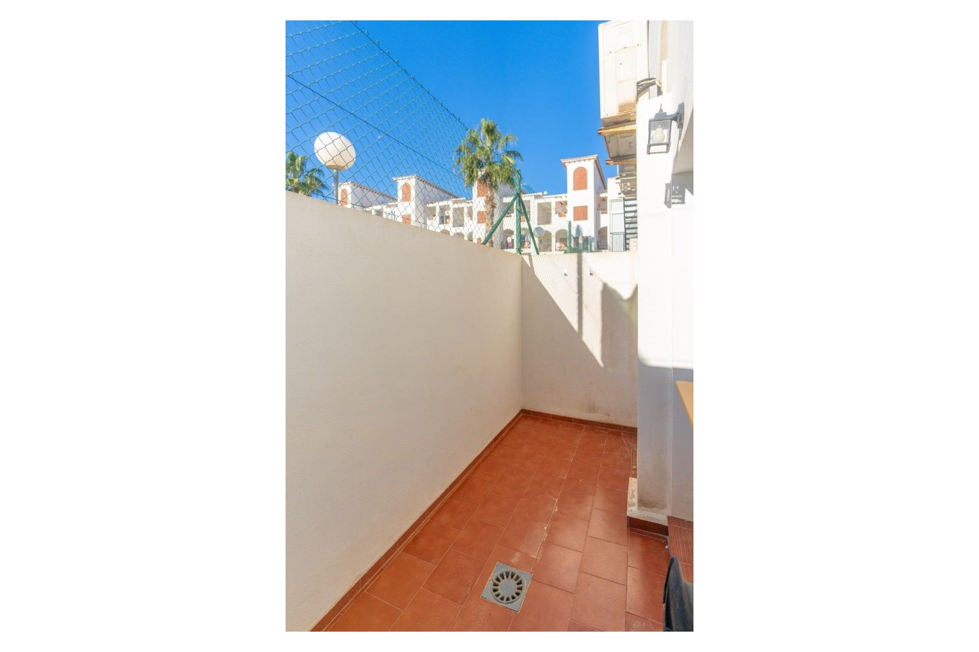 Resale - Townhouse -
Torrevieja - Punta prima