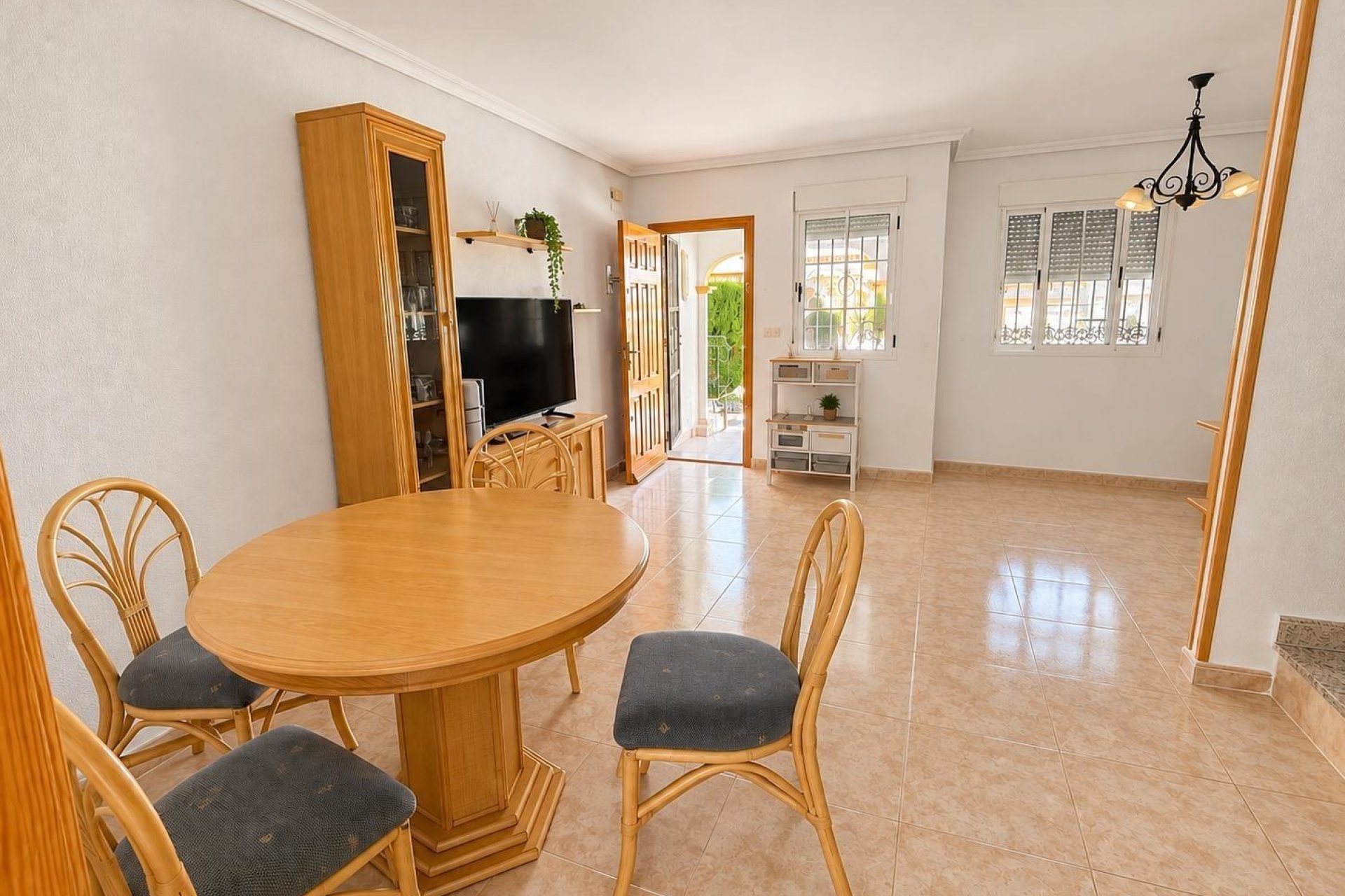 Resale - Townhouse -
Torrevieja - Torretas  - La Siesta - El Limonar