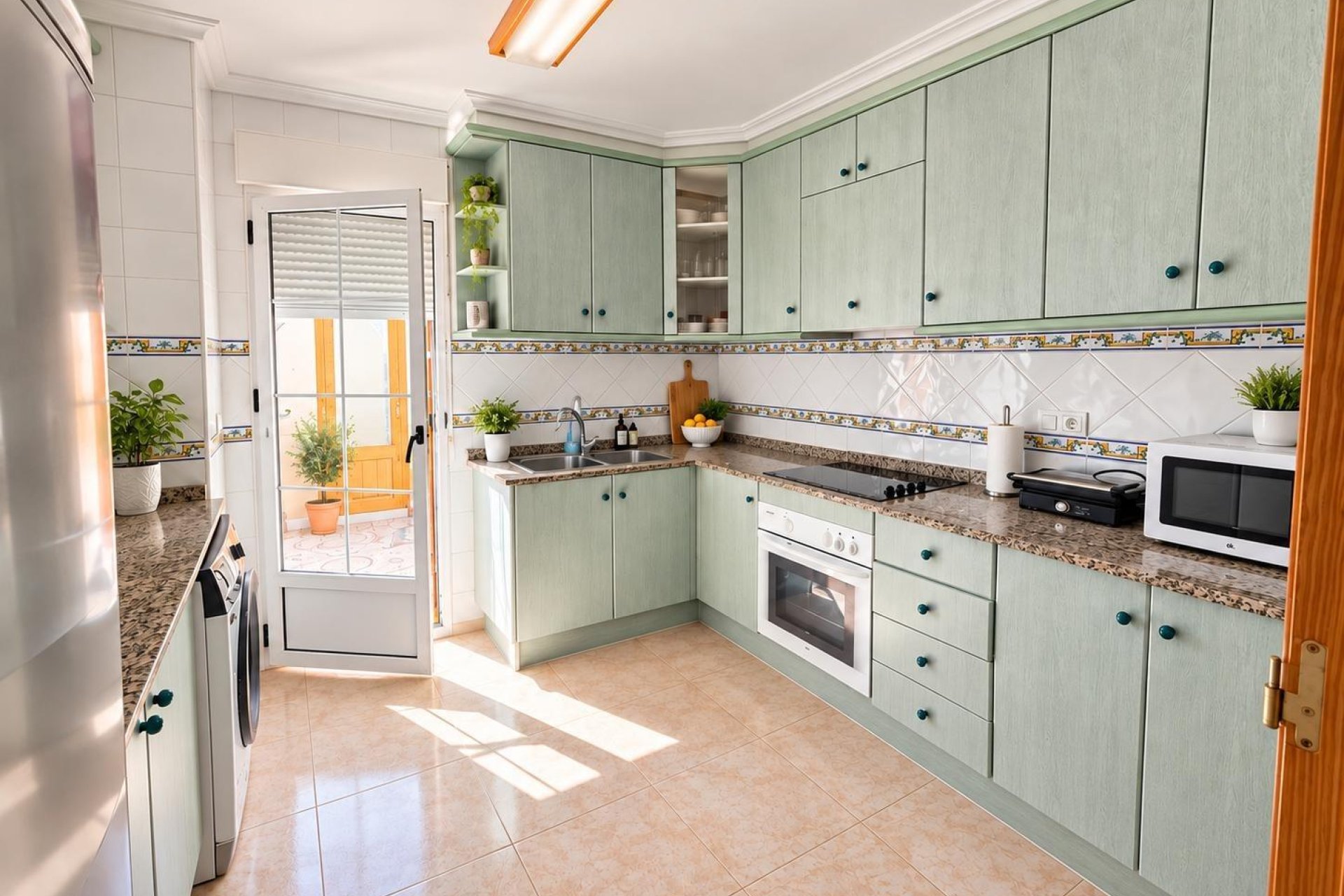 Resale - Townhouse -
Torrevieja - Torretas  - La Siesta - El Limonar