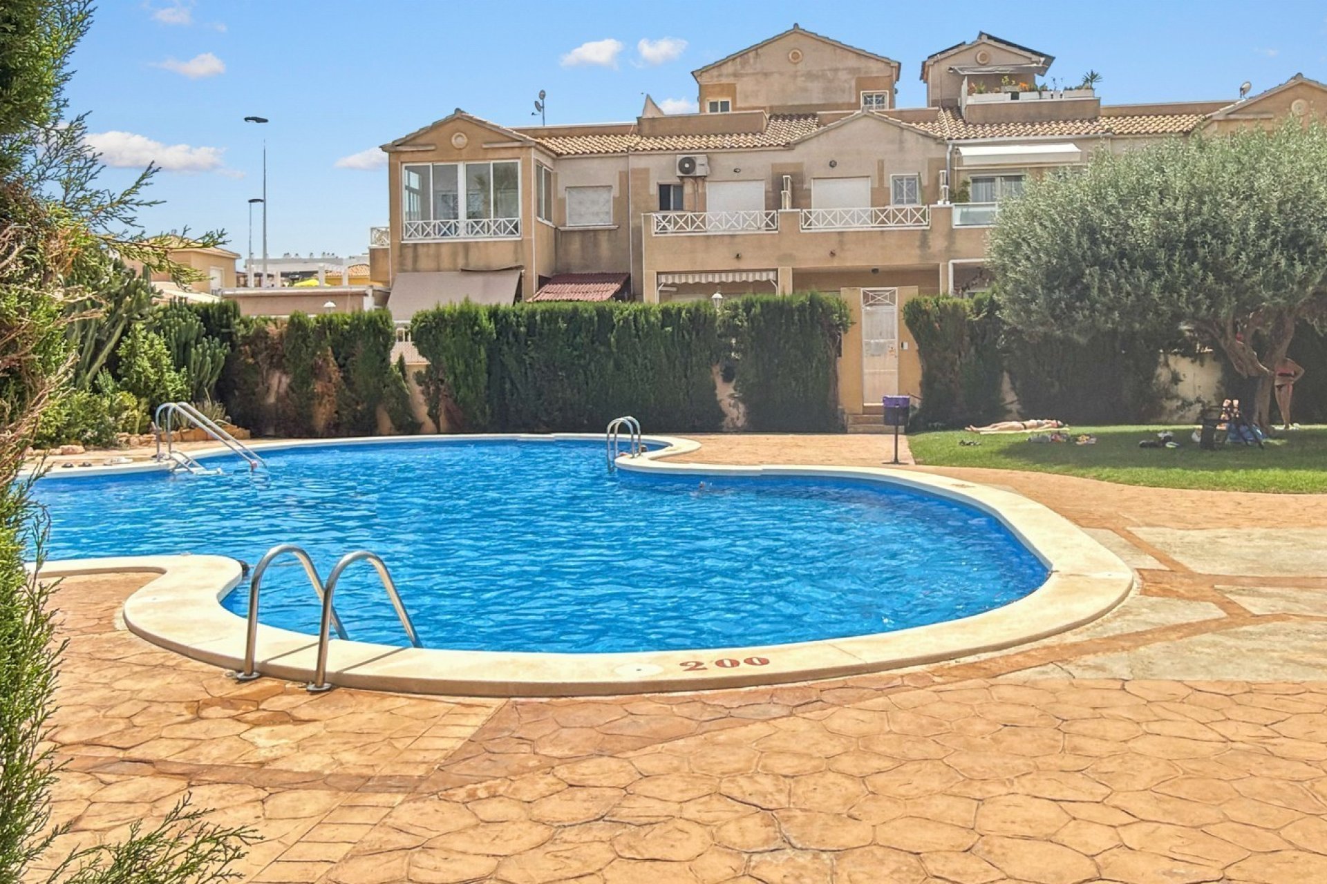 Resale - Townhouse -
Torrevieja - Torrevieja - Centre