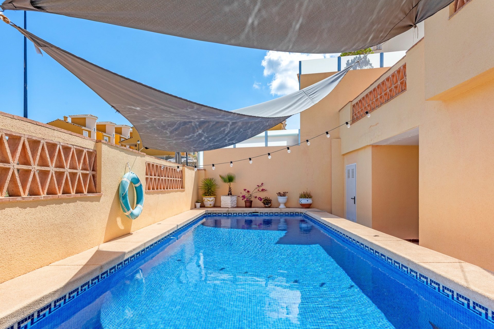 Resale - Villa -
Alfaz del Pi - Alfaz del Pi - Town