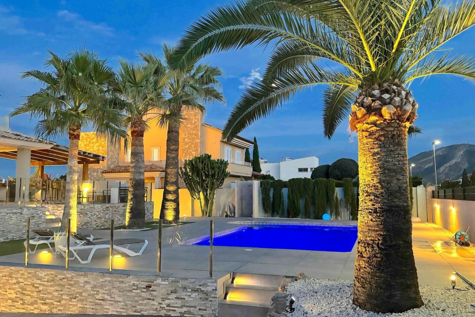 Resale - Villa -
Alfaz del Pi - Alfaz del Pi - Town
