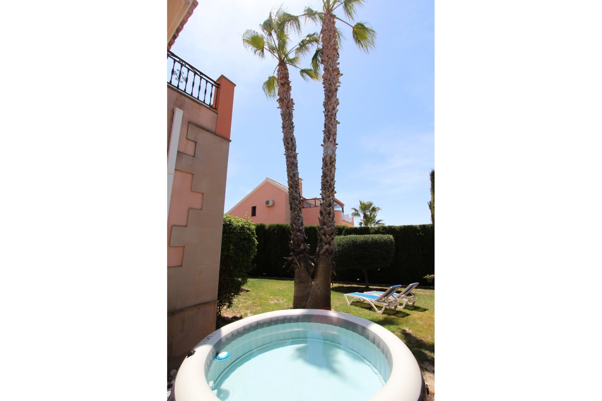 Resale - Villa -
Algorfa - La Finca Golf Resort