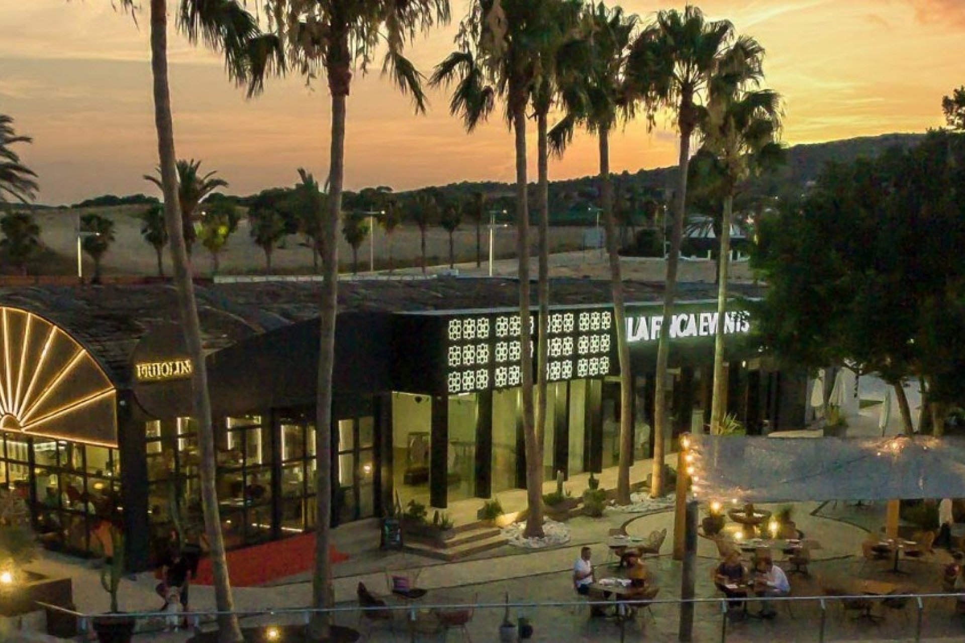 Resale - Villa -
Algorfa - La Finca Golf Resort