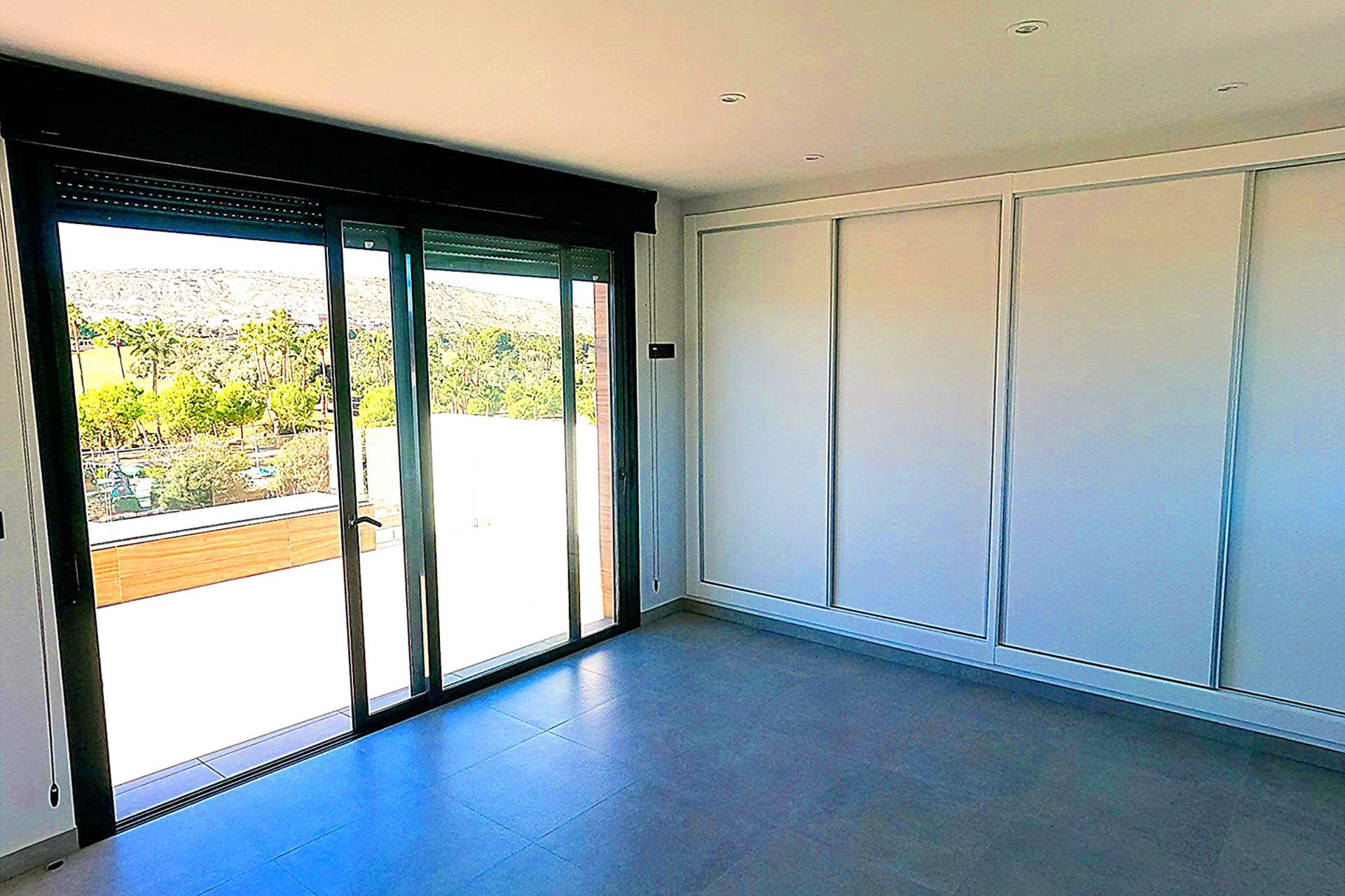 Resale - Villa -
Algorfa - La Finca Golf Resort