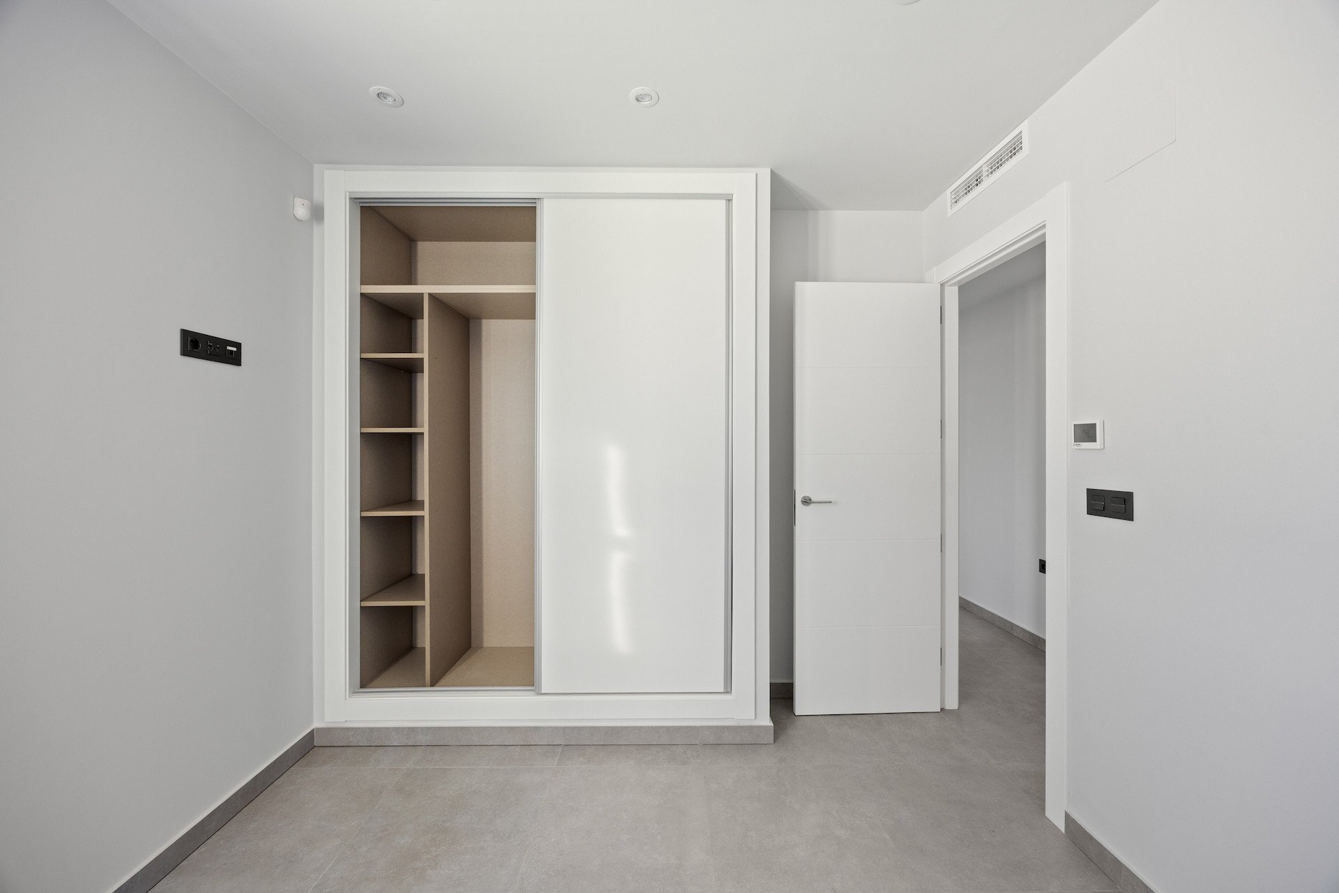 Resale - Villa -
Algorfa - La Finca Golf Resort