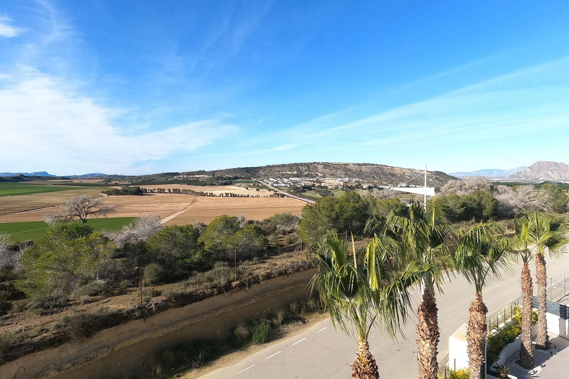 Resale - Villa -
Algorfa - La Finca Golf Resort