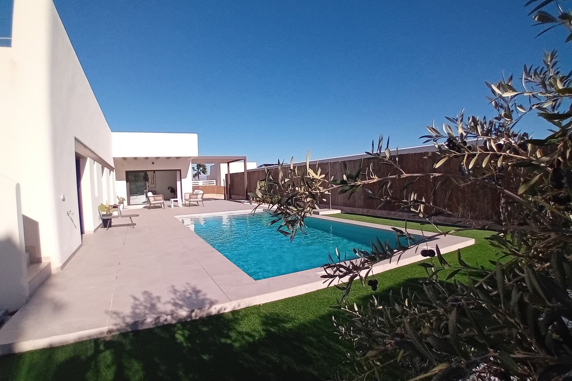 Resale - Villa -
Algorfa - La Finca Golf Resort