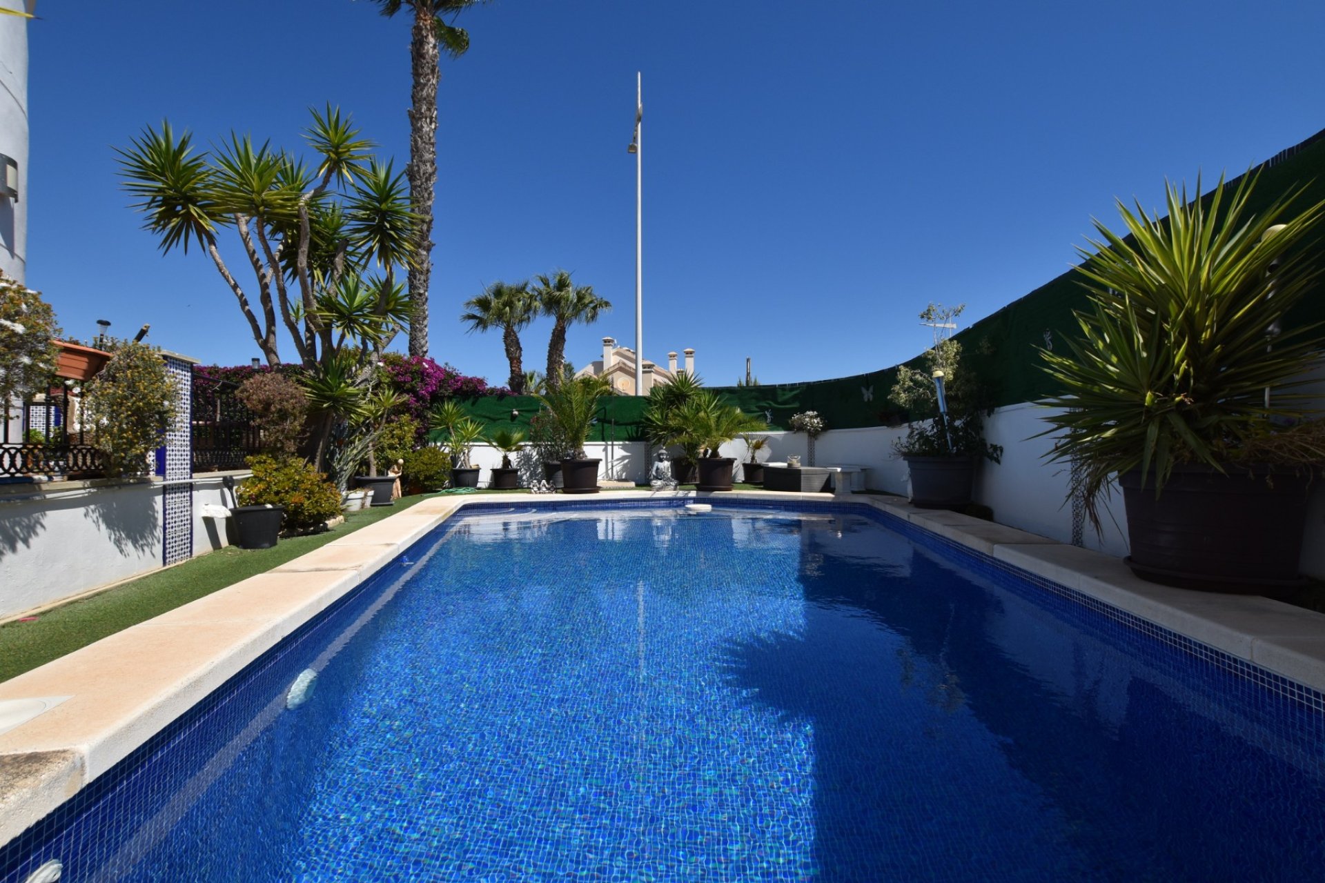 Resale - Villa -
Algorfa - La Finca Golf Resort