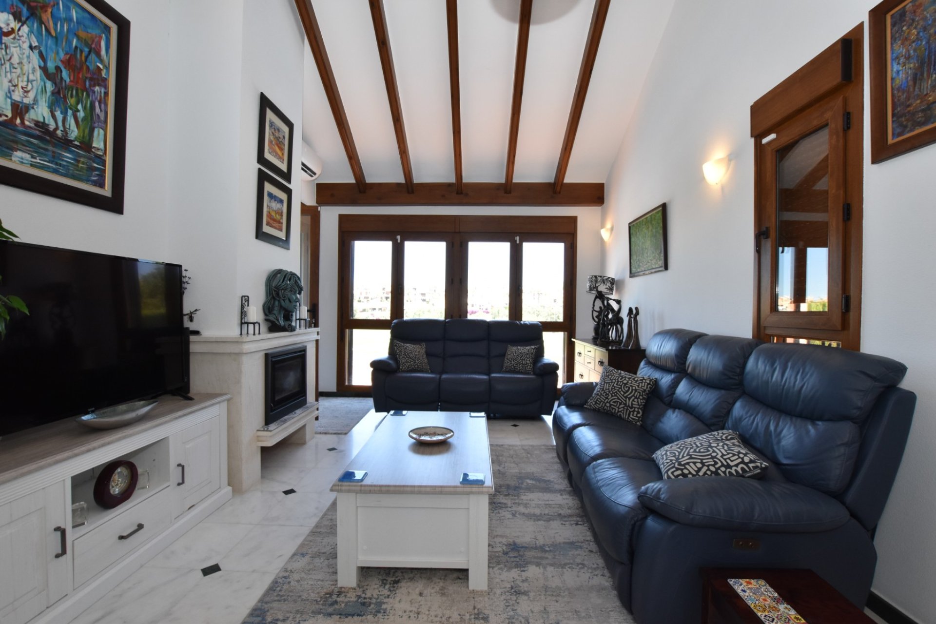 Resale - Villa -
Algorfa - La Finca Golf Resort