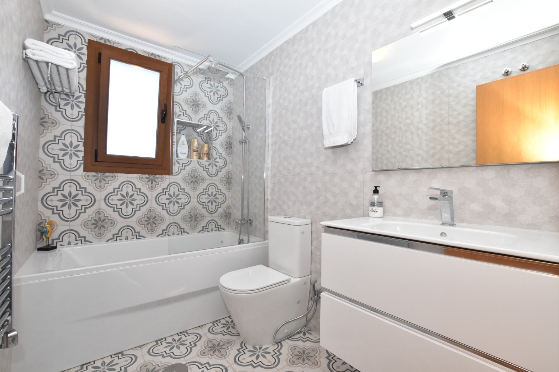 Resale - Villa -
Algorfa - La Finca Golf Resort