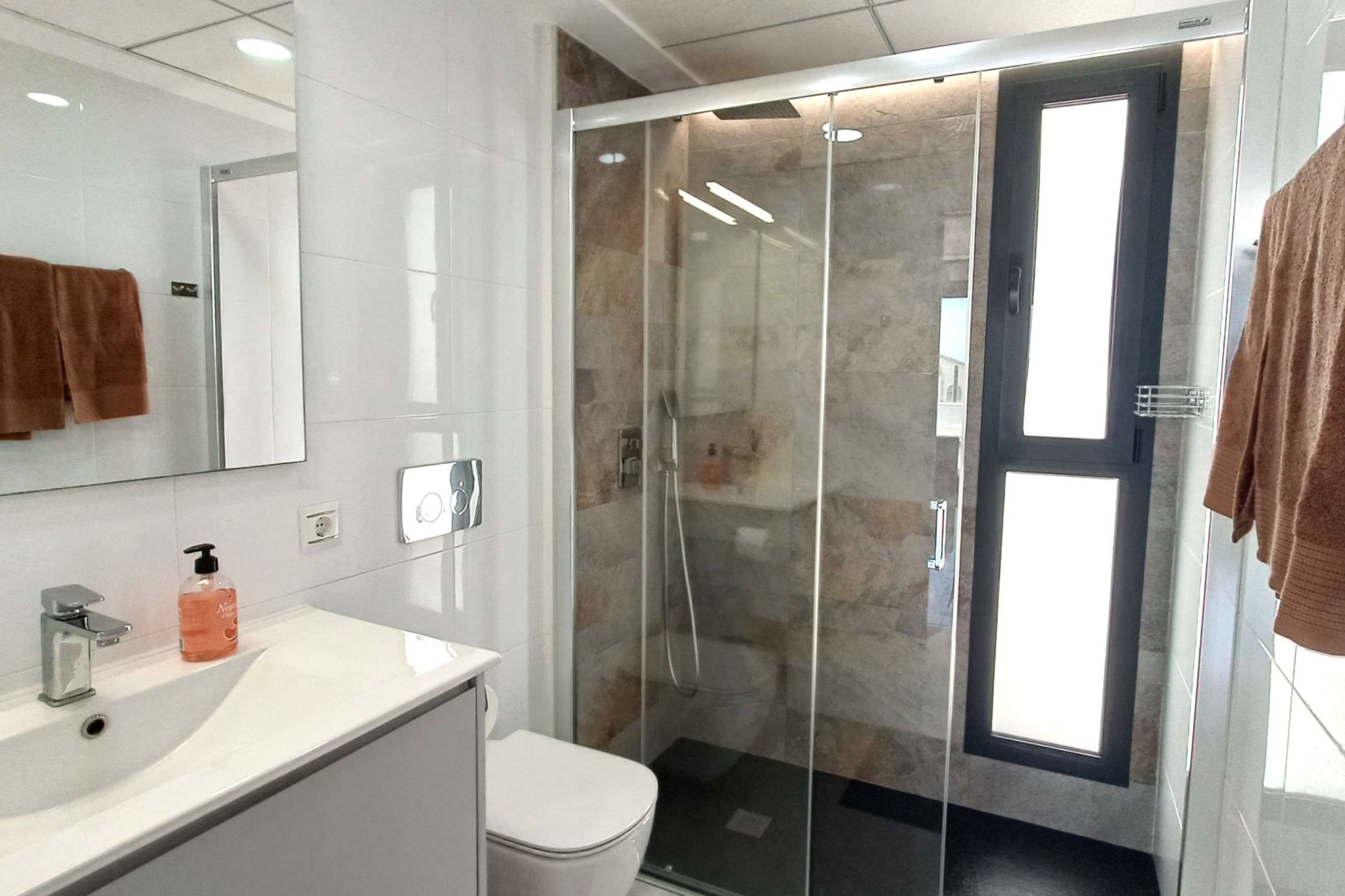 Resale - Villa -
Algorfa - La Finca Golf Resort