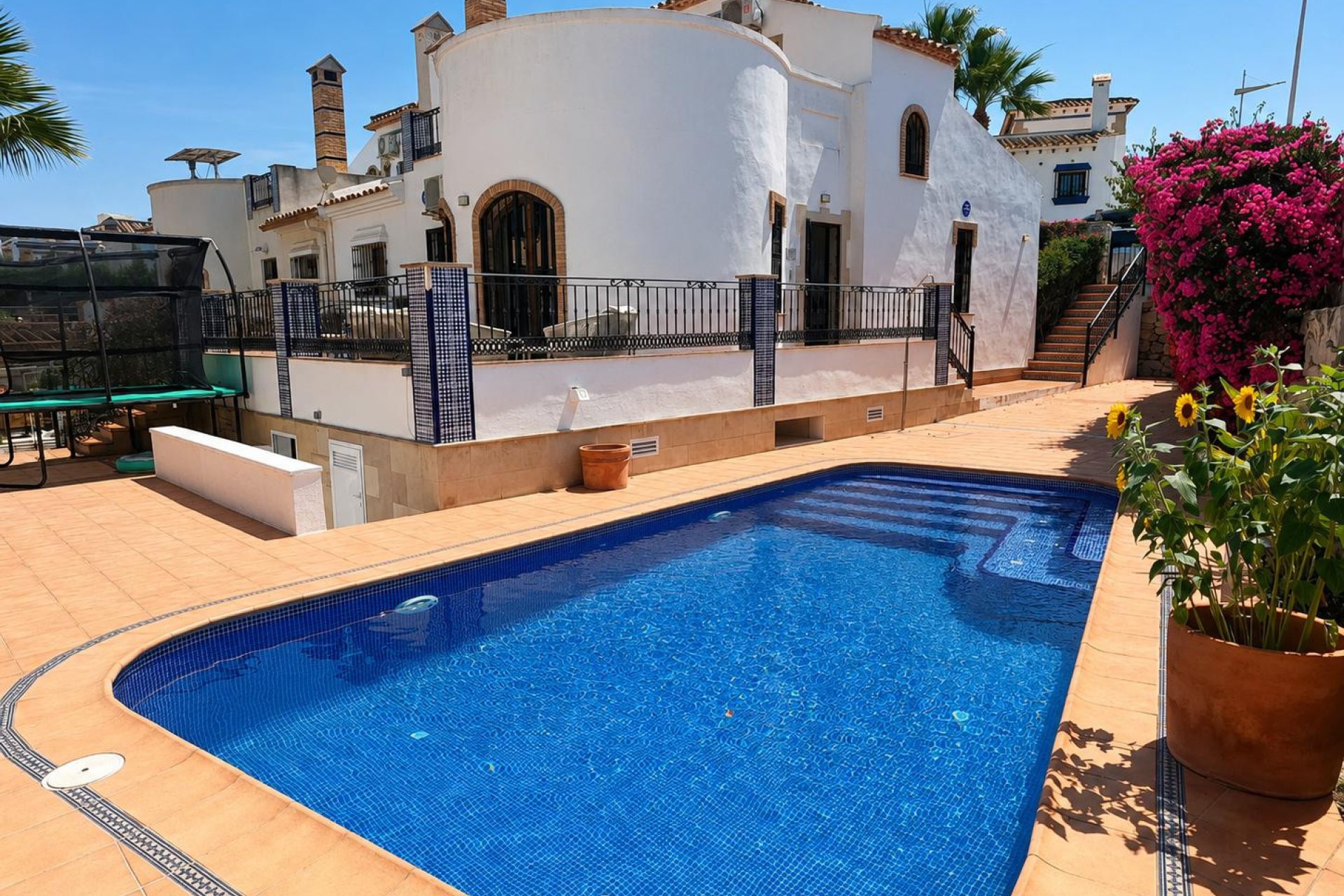 Resale - Villa -
Algorfa - La Finca Golf Resort