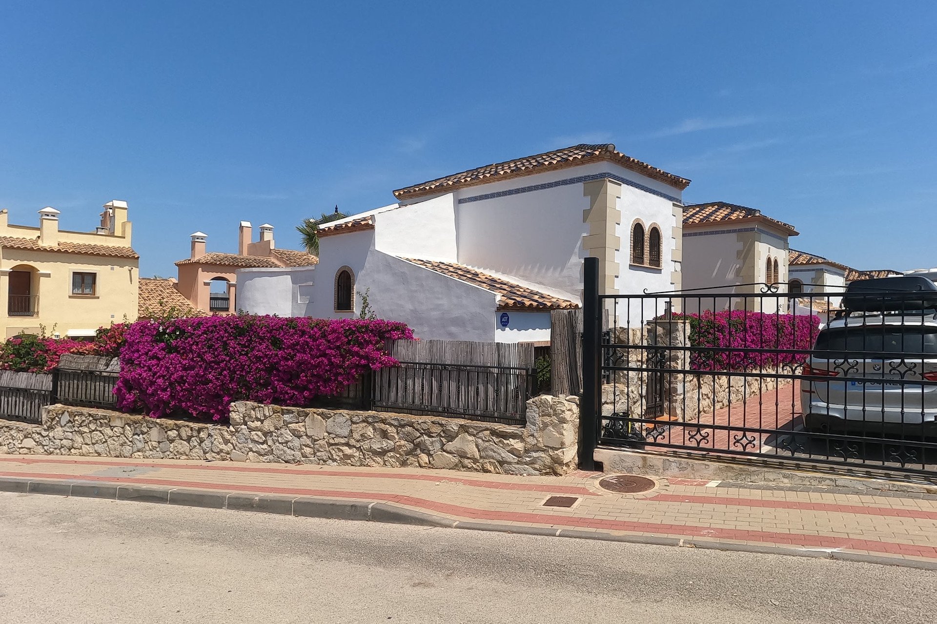 Resale - Villa -
Algorfa - La Finca Golf Resort