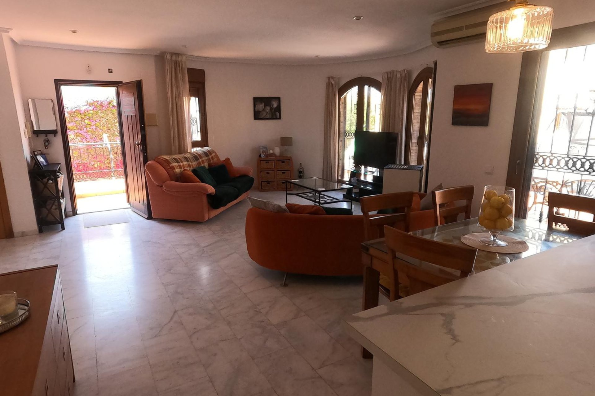 Resale - Villa -
Algorfa - La Finca Golf Resort