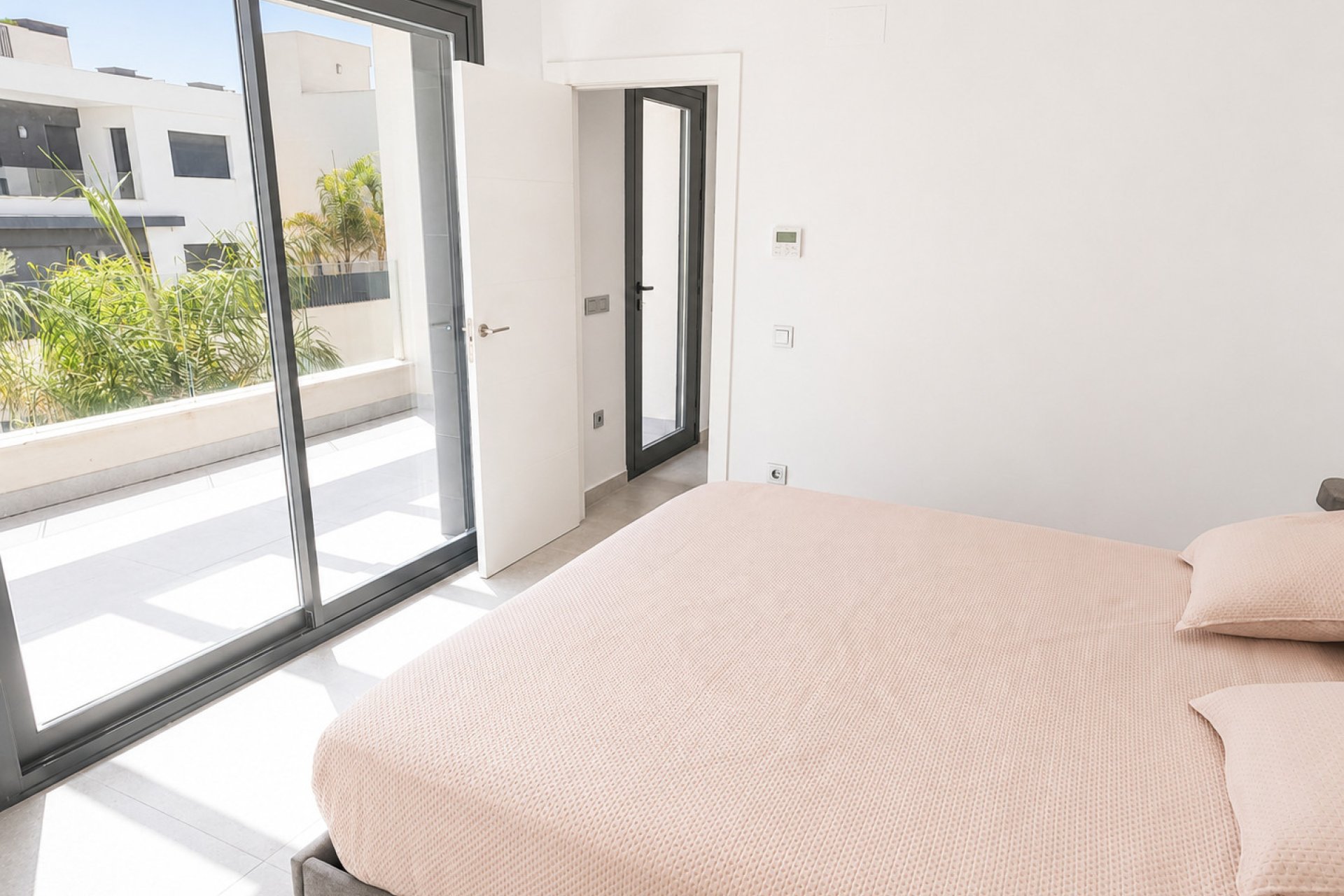Resale - Villa -
Algorfa - La Finca Golf Resort
