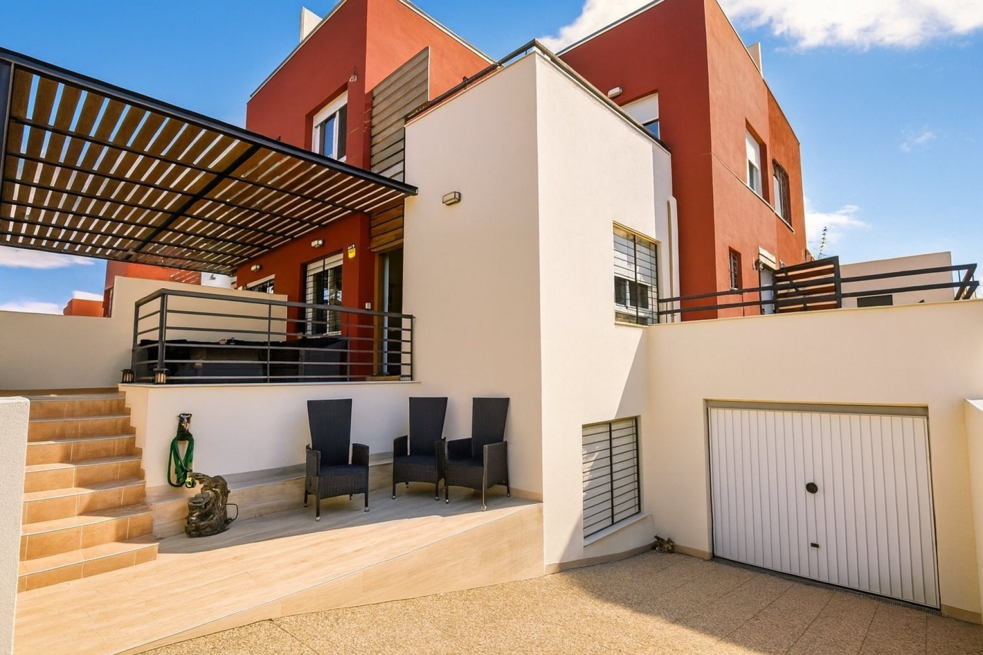 Resale - Villa -
Algorfa - La Finca Golf Resort