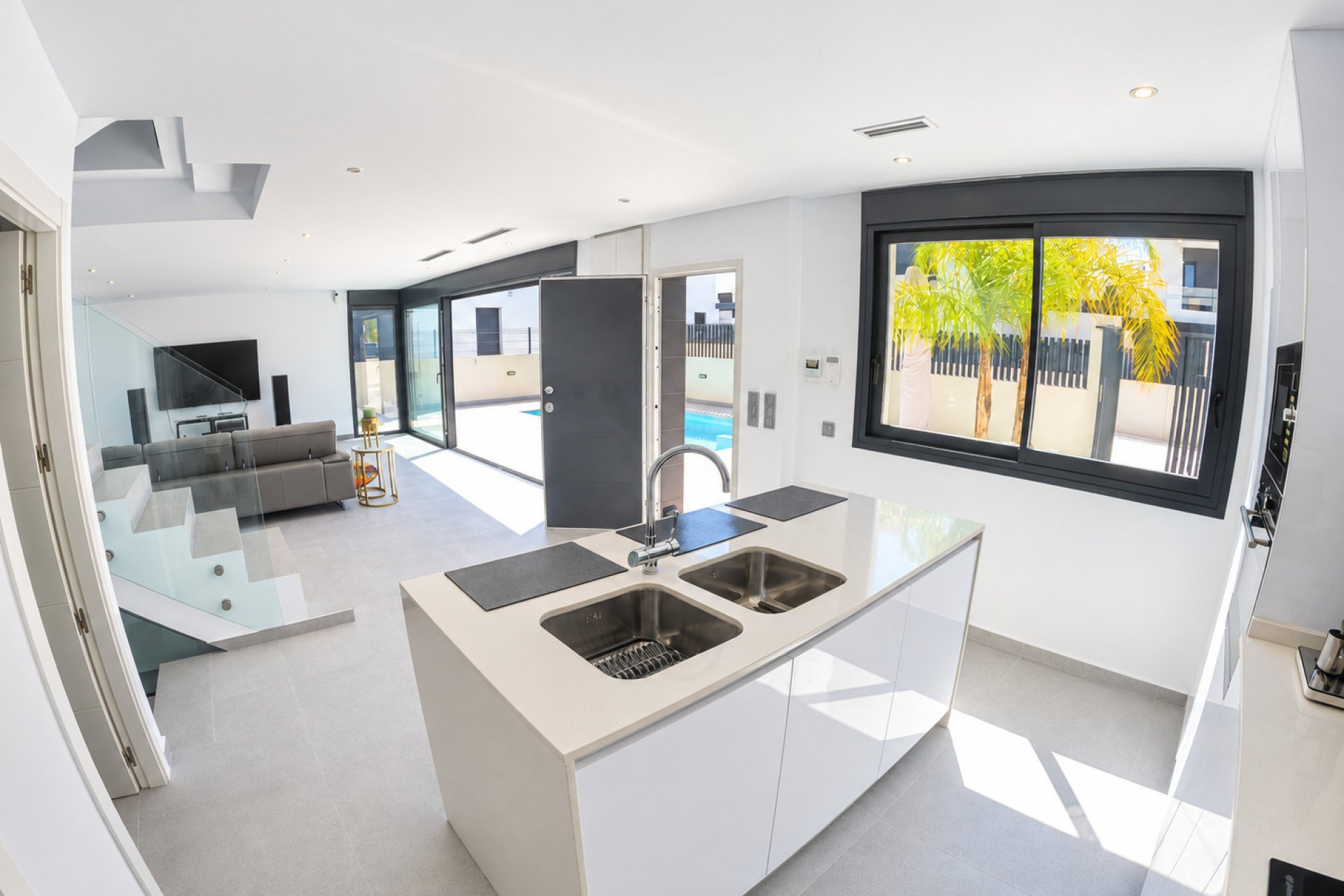 Resale - Villa -
Algorfa - La Finca Golf Resort
