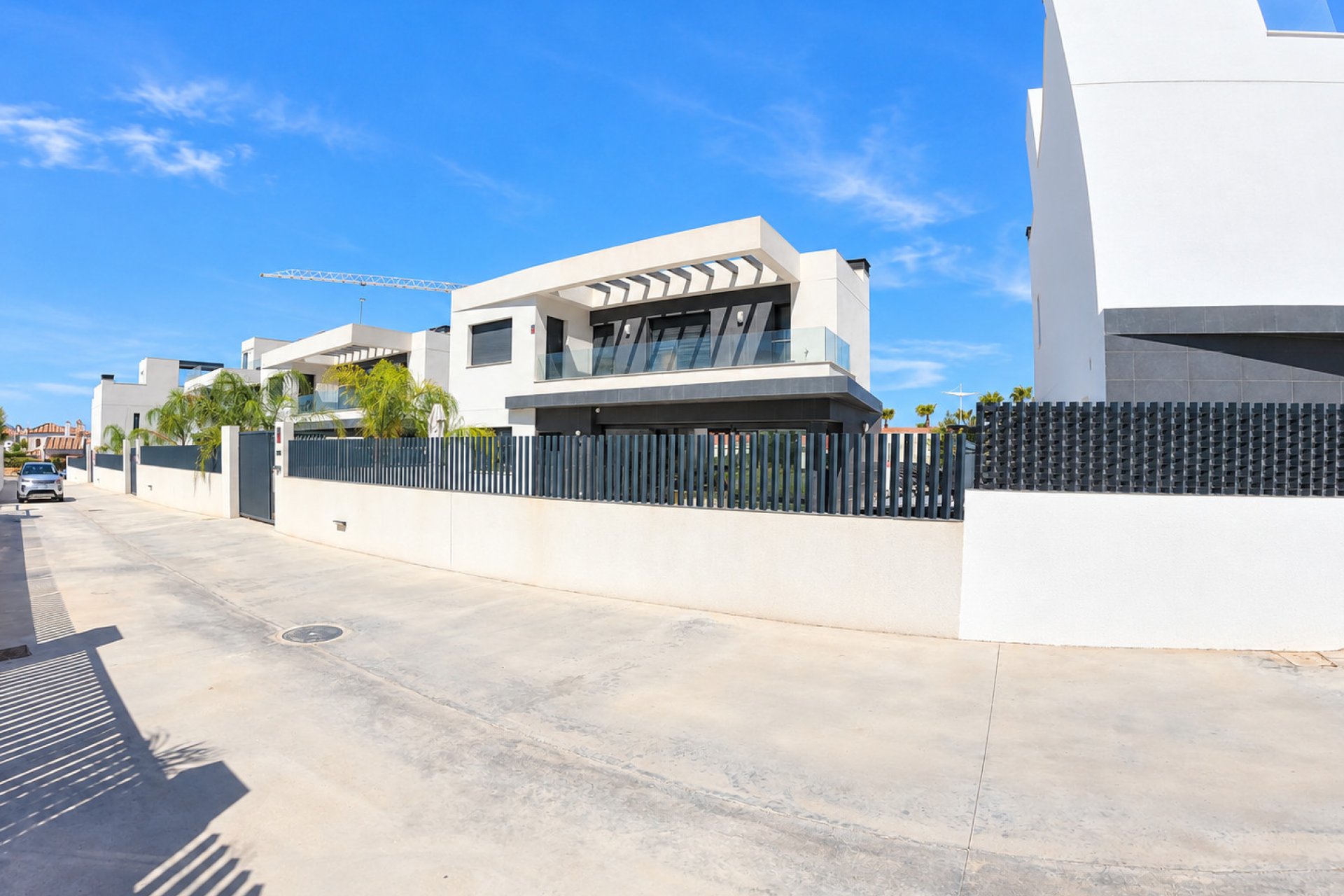 Resale - Villa -
Algorfa - La Finca Golf Resort