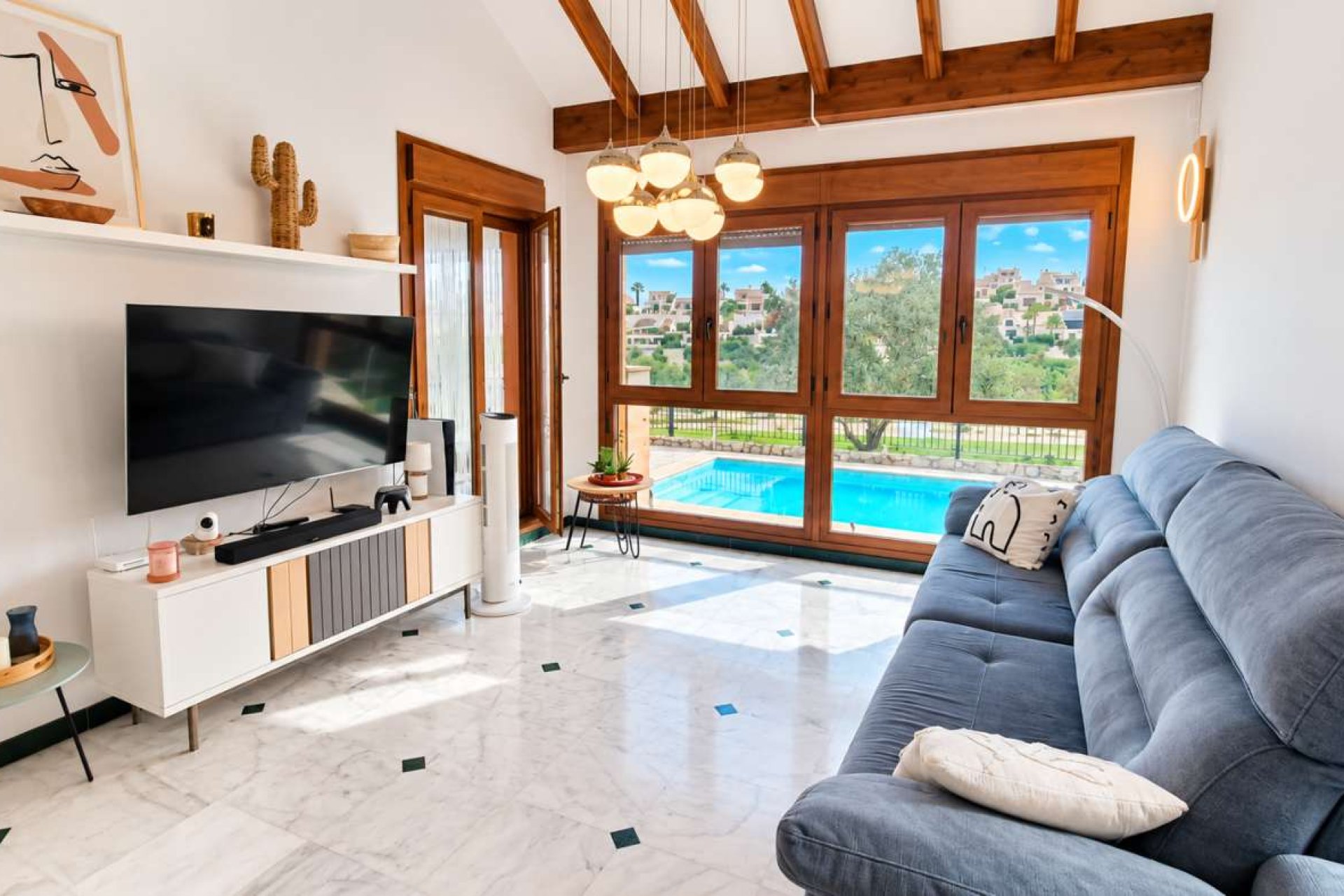 Resale - Villa -
Algorfa - La Finca Golf Resort