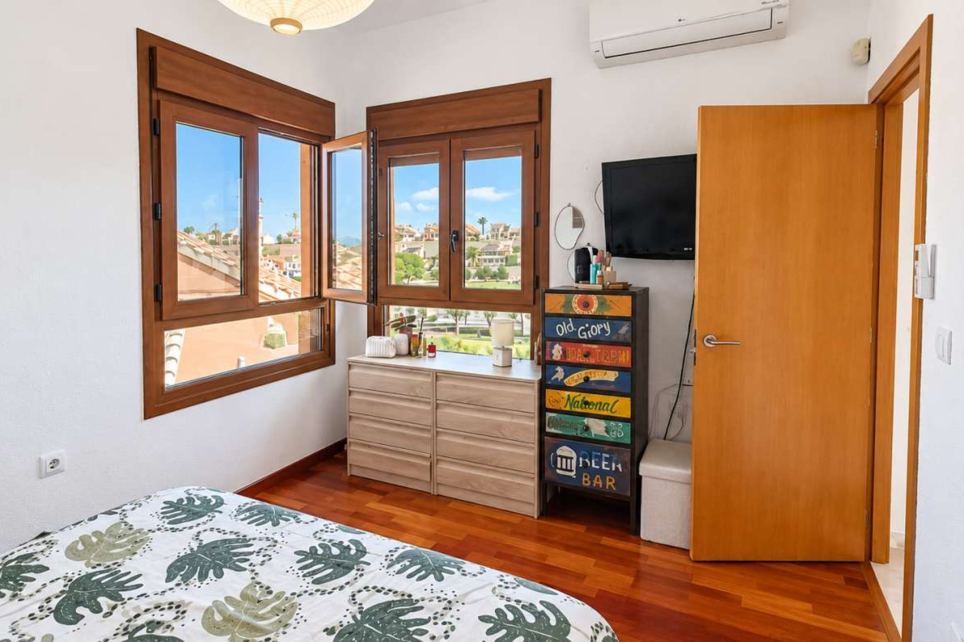 Resale - Villa -
Algorfa - La Finca Golf Resort