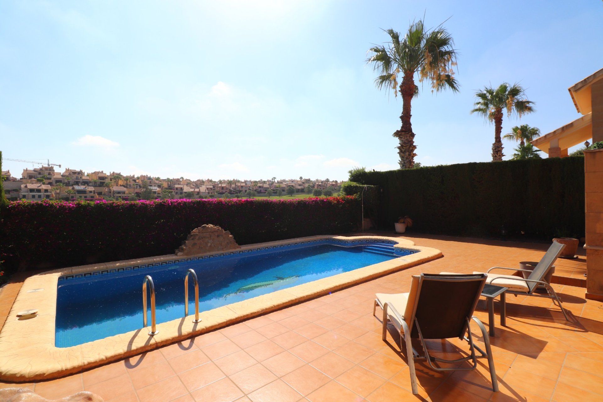 Resale - Villa -
Algorfa - La Finca Golf Resort