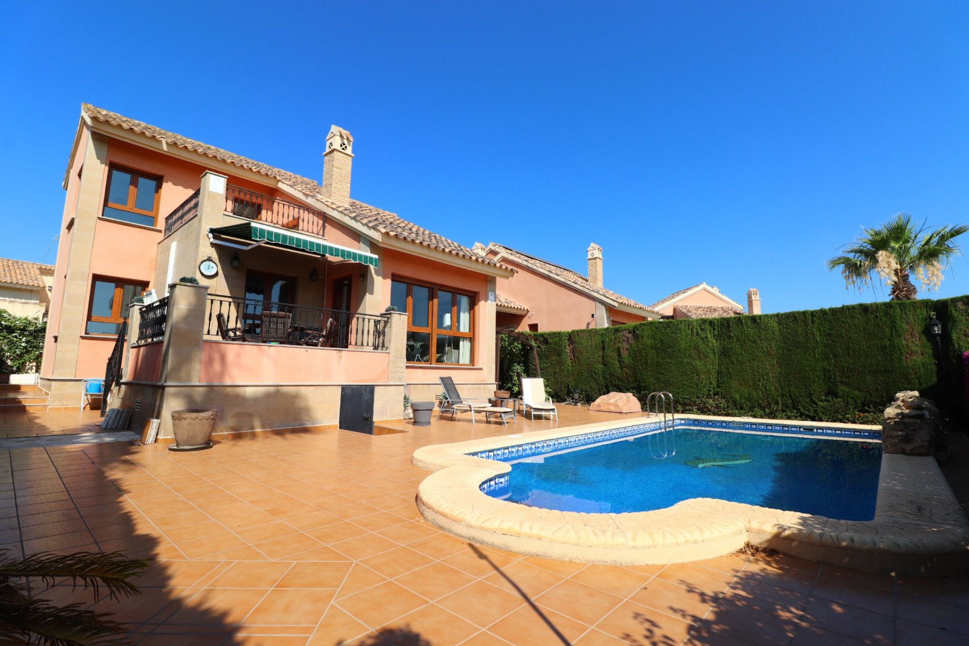 Resale - Villa -
Algorfa - La Finca Golf Resort