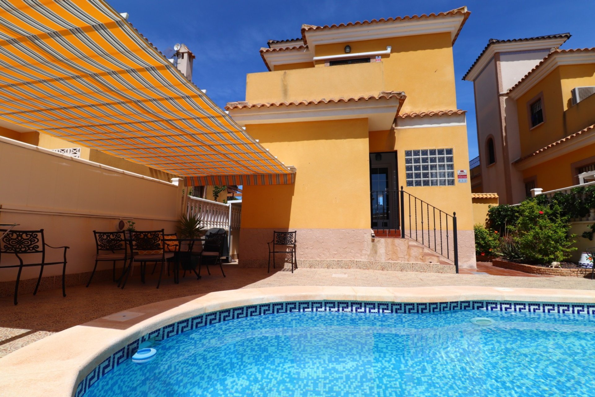 Resale - Villa -
Algorfa - Lo Crispin