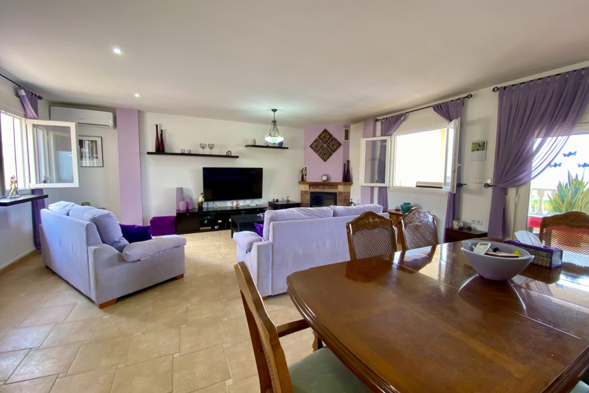 Resale - Villa -
Algorfa - Lomas de La Juliana