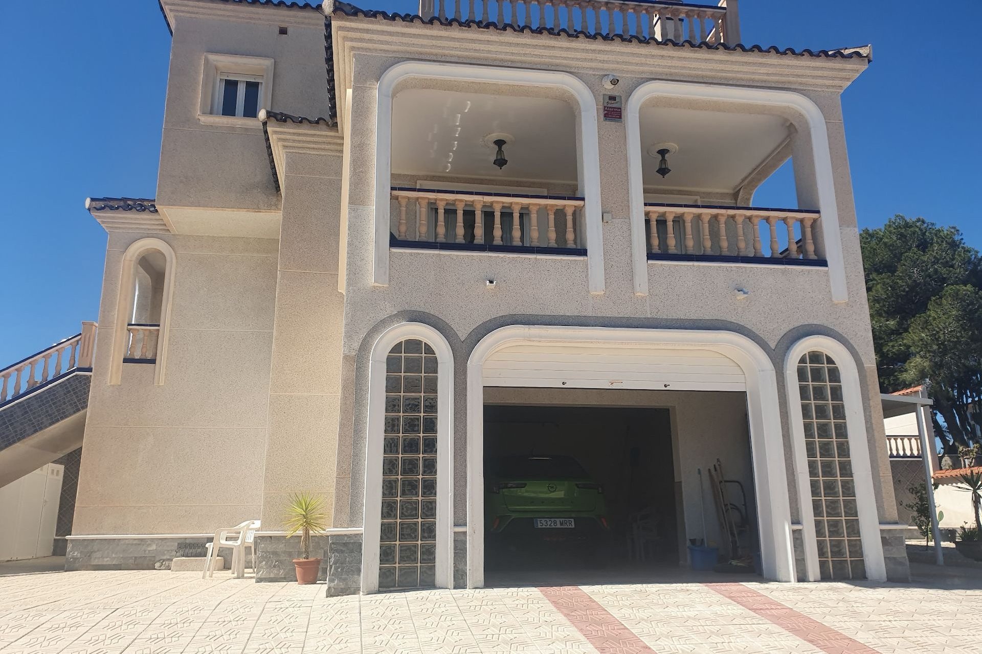 Resale - Villa -
Algorfa - Lomas de La Juliana