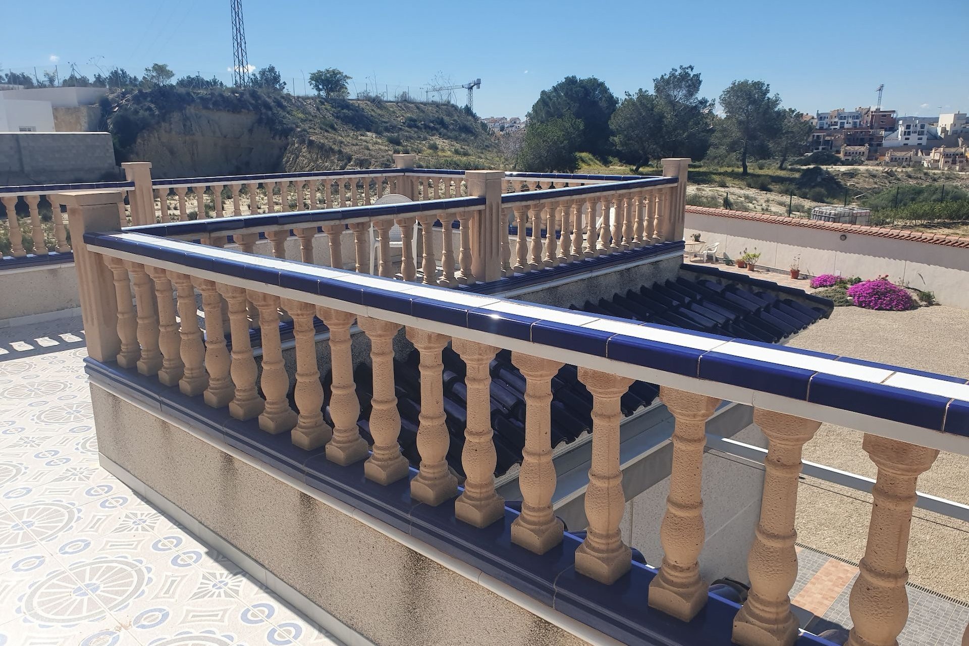 Resale - Villa -
Algorfa - Lomas de La Juliana