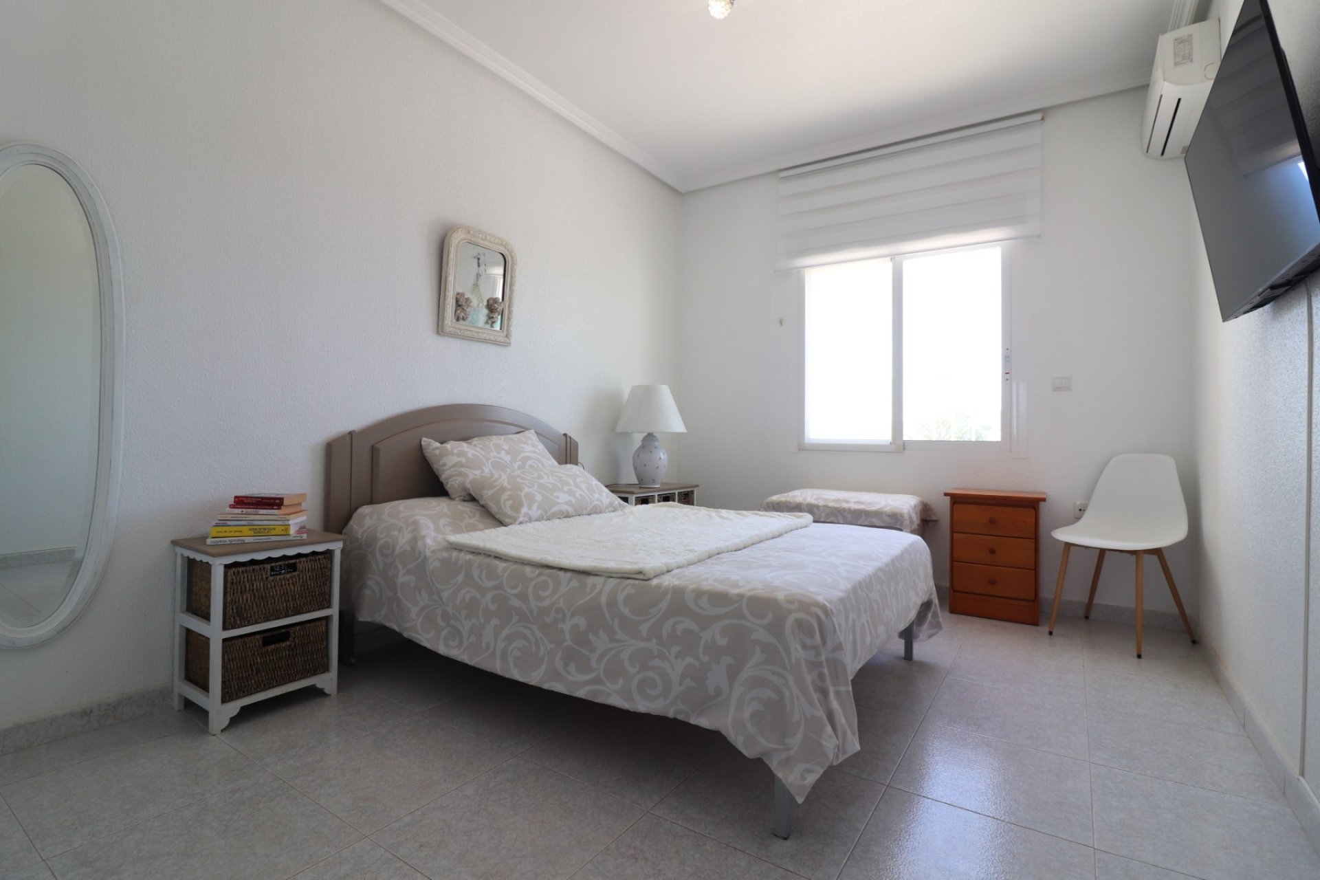 Resale - Villa -
Algorfa - Lomas de La Juliana