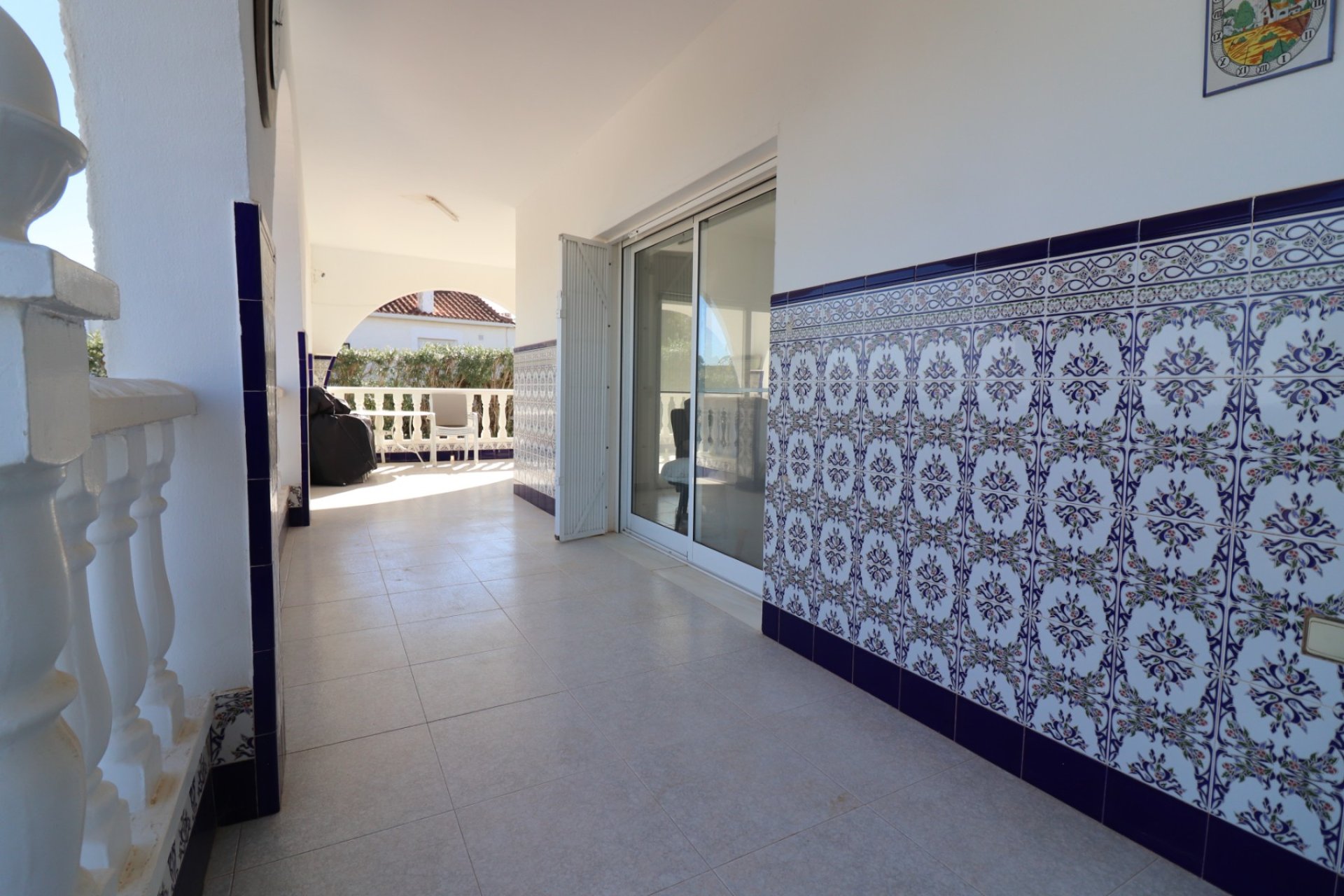 Resale - Villa -
Algorfa - Lomas de La Juliana