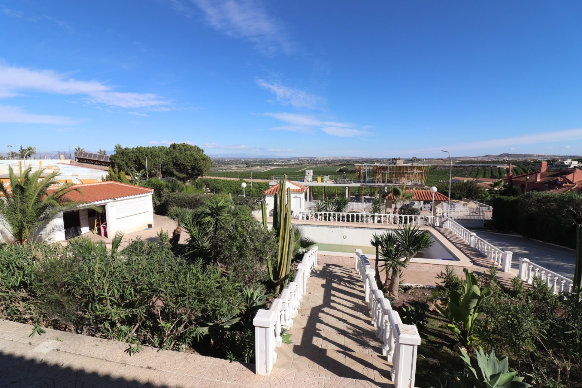Resale - Villa -
Algorfa - Lomas de La Juliana