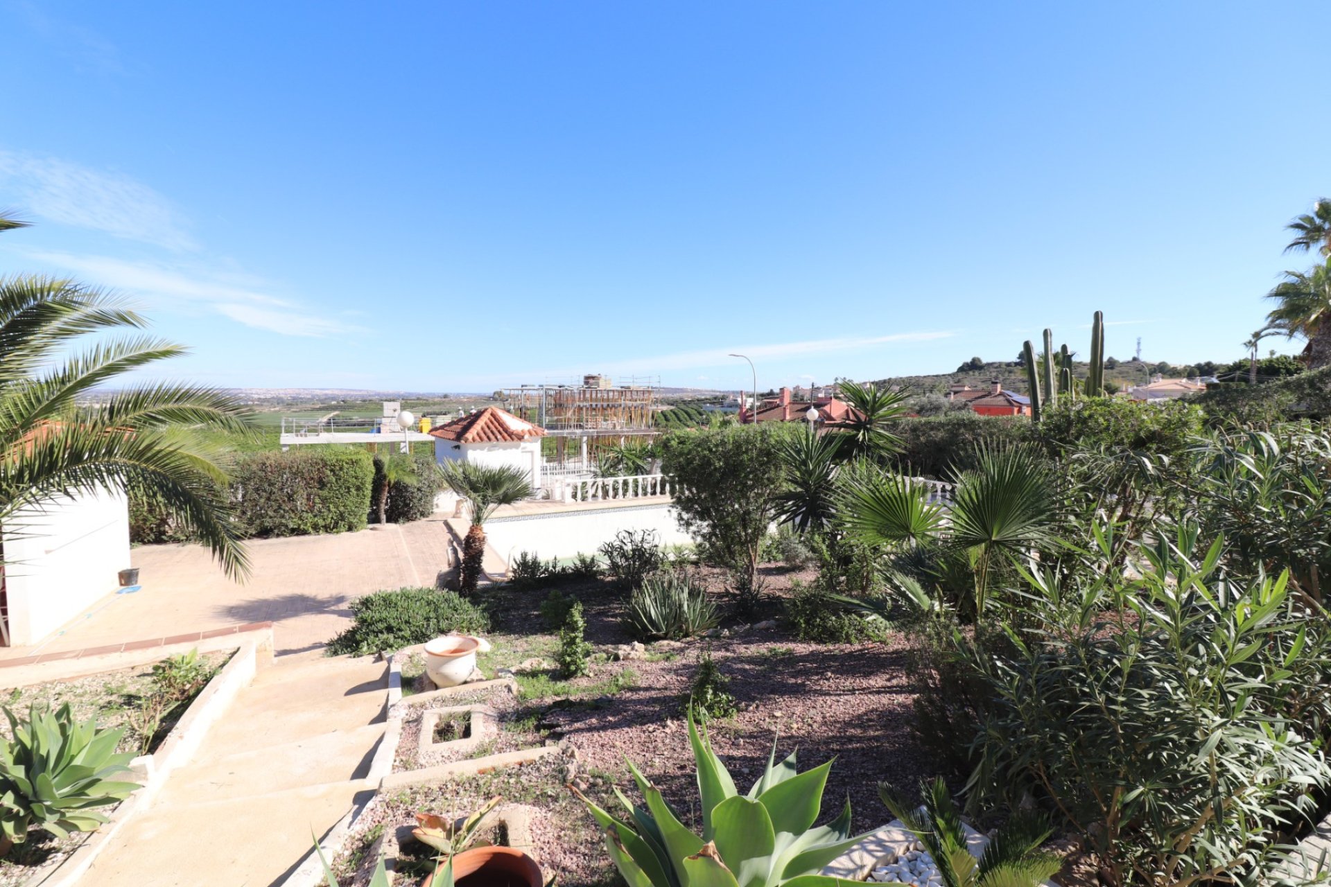 Resale - Villa -
Algorfa - Lomas de La Juliana