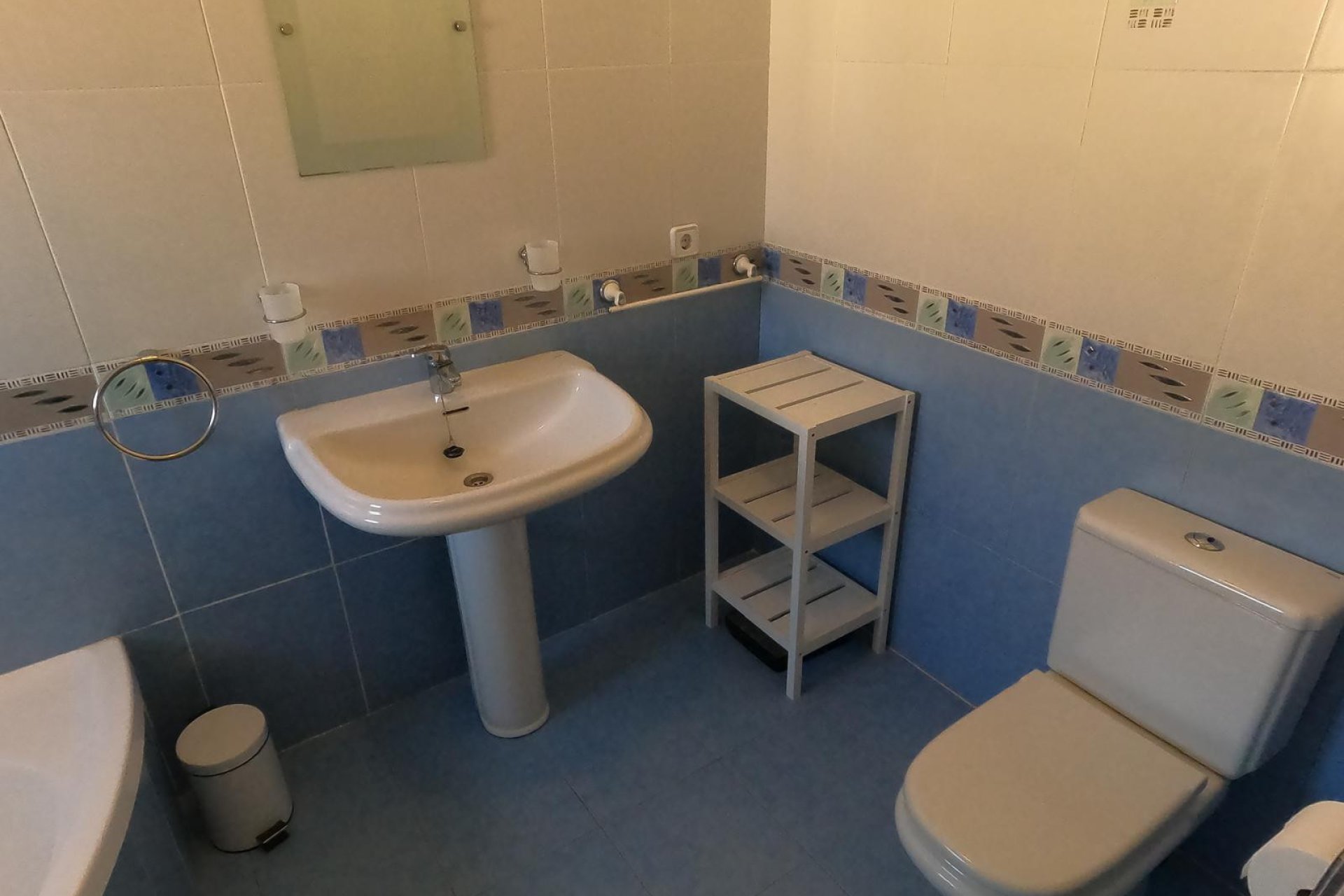 Resale - Villa -
Algorfa - Lomas de La Juliana