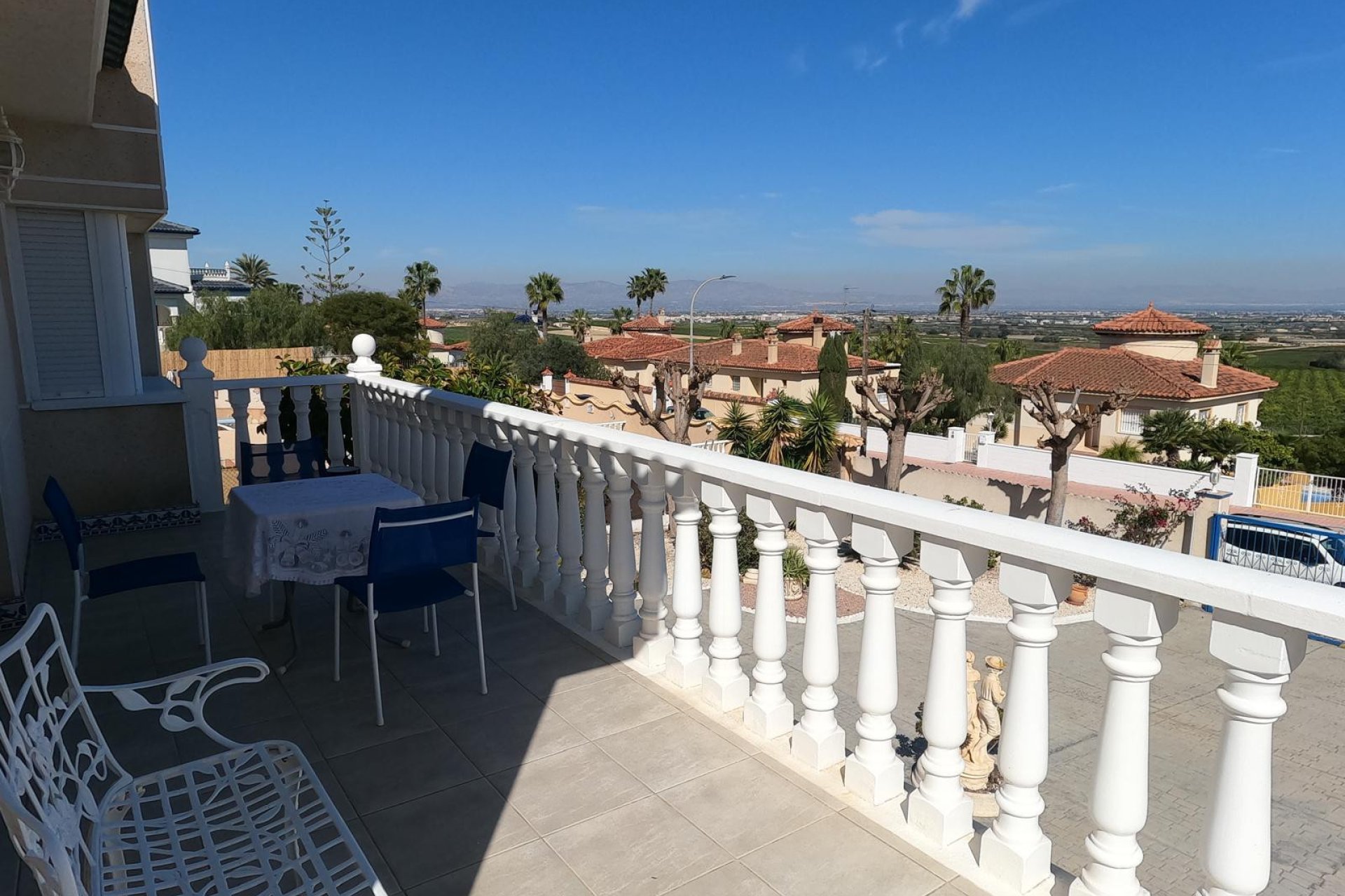 Resale - Villa -
Algorfa - Lomas de La Juliana