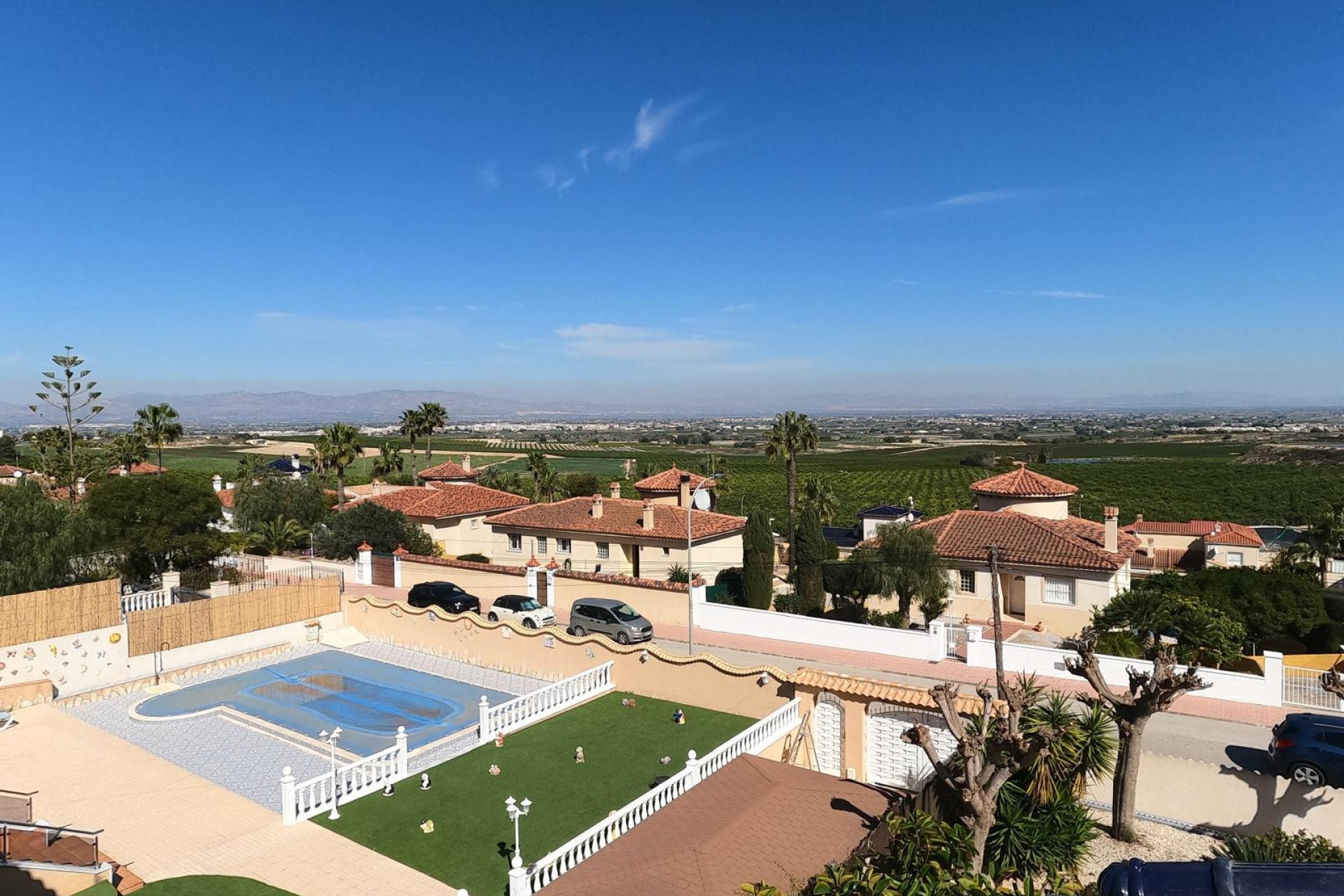 Resale - Villa -
Algorfa - Lomas de La Juliana