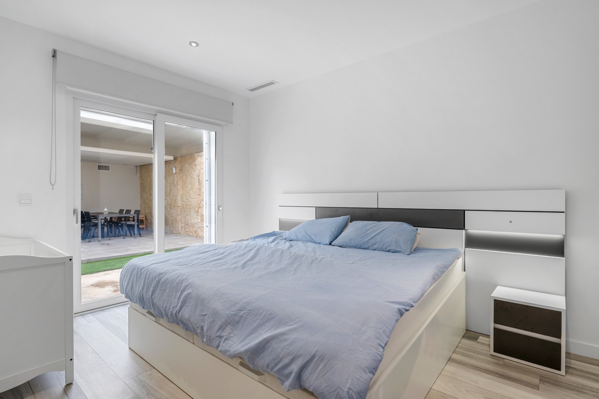 Resale - Villa -
Algorfa - Lomas de La Juliana