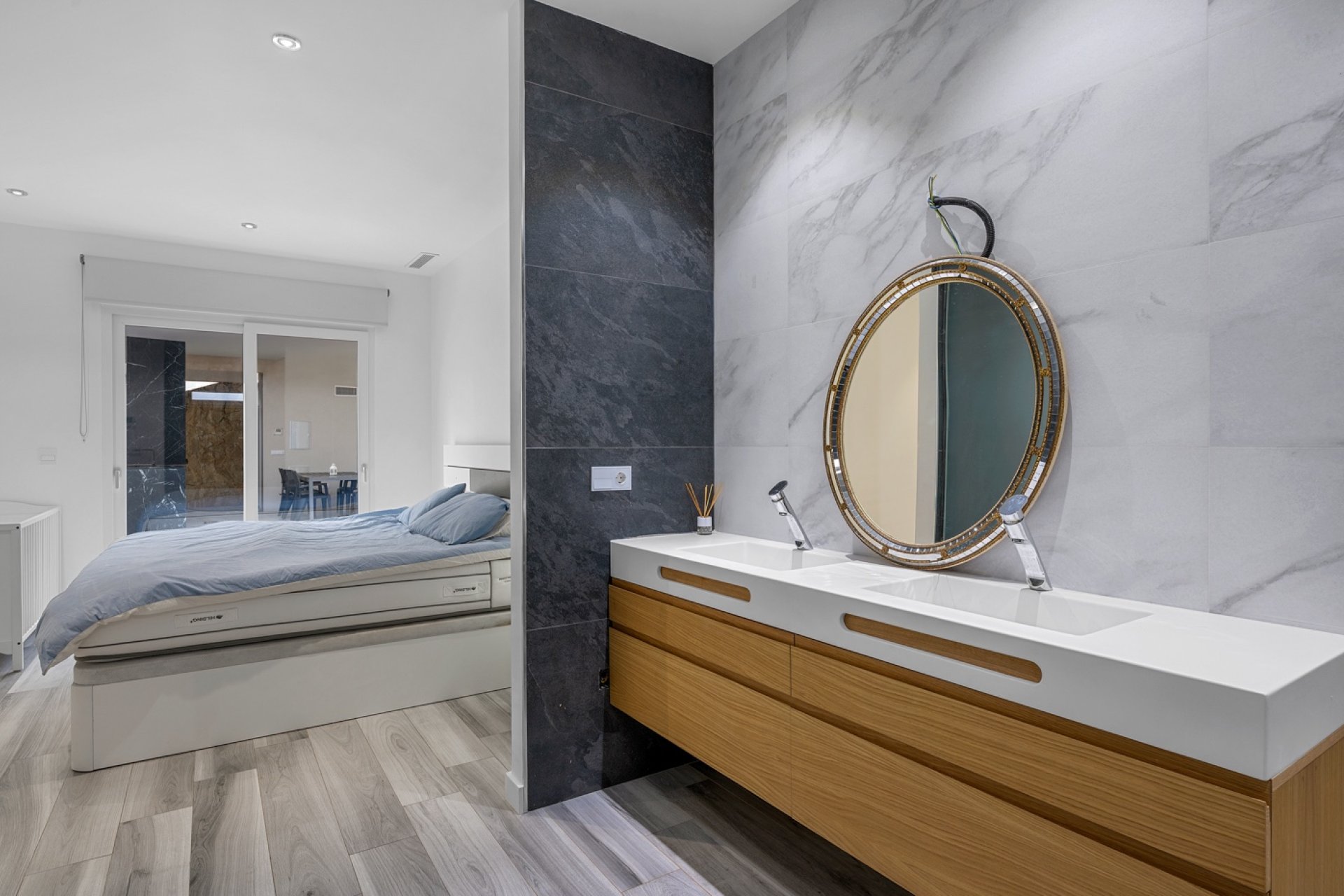 Resale - Villa -
Algorfa - Lomas de La Juliana